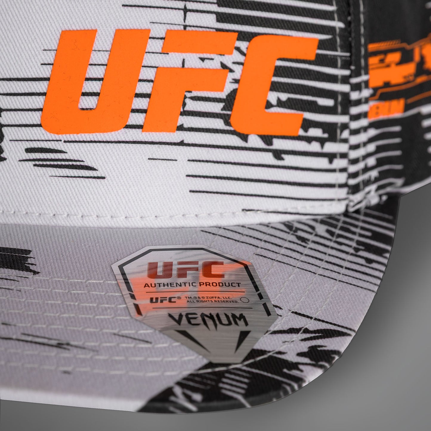 UFC Zenith by Venum 白色正品Fight Week卡车司机帽
