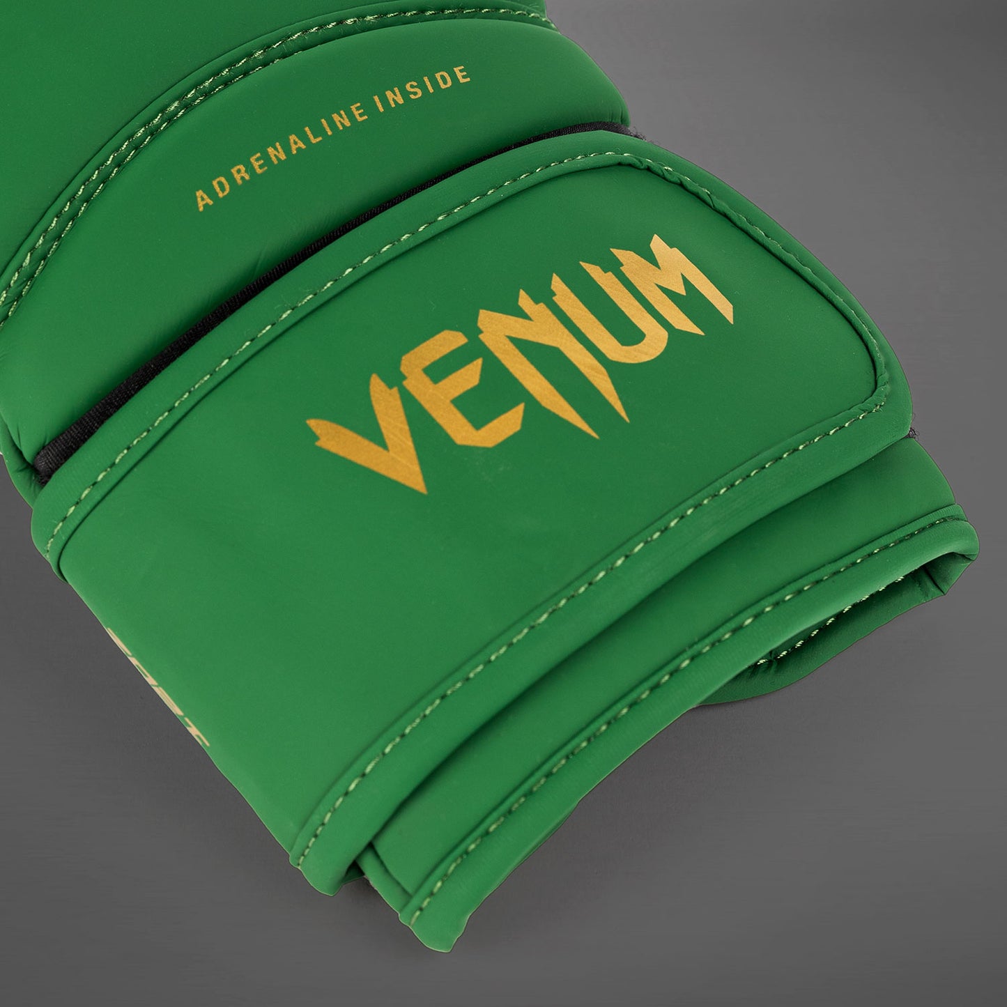 Venum Contender 1.5 拳击手套 – 森林绿