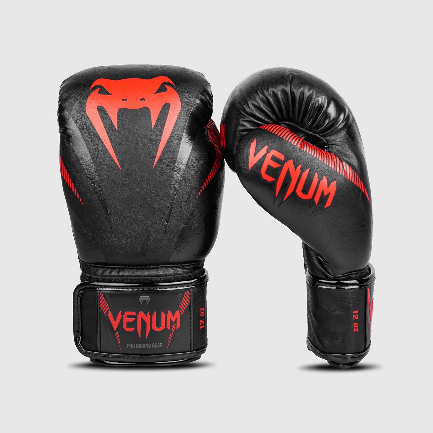 Venum Impact 拳击手套