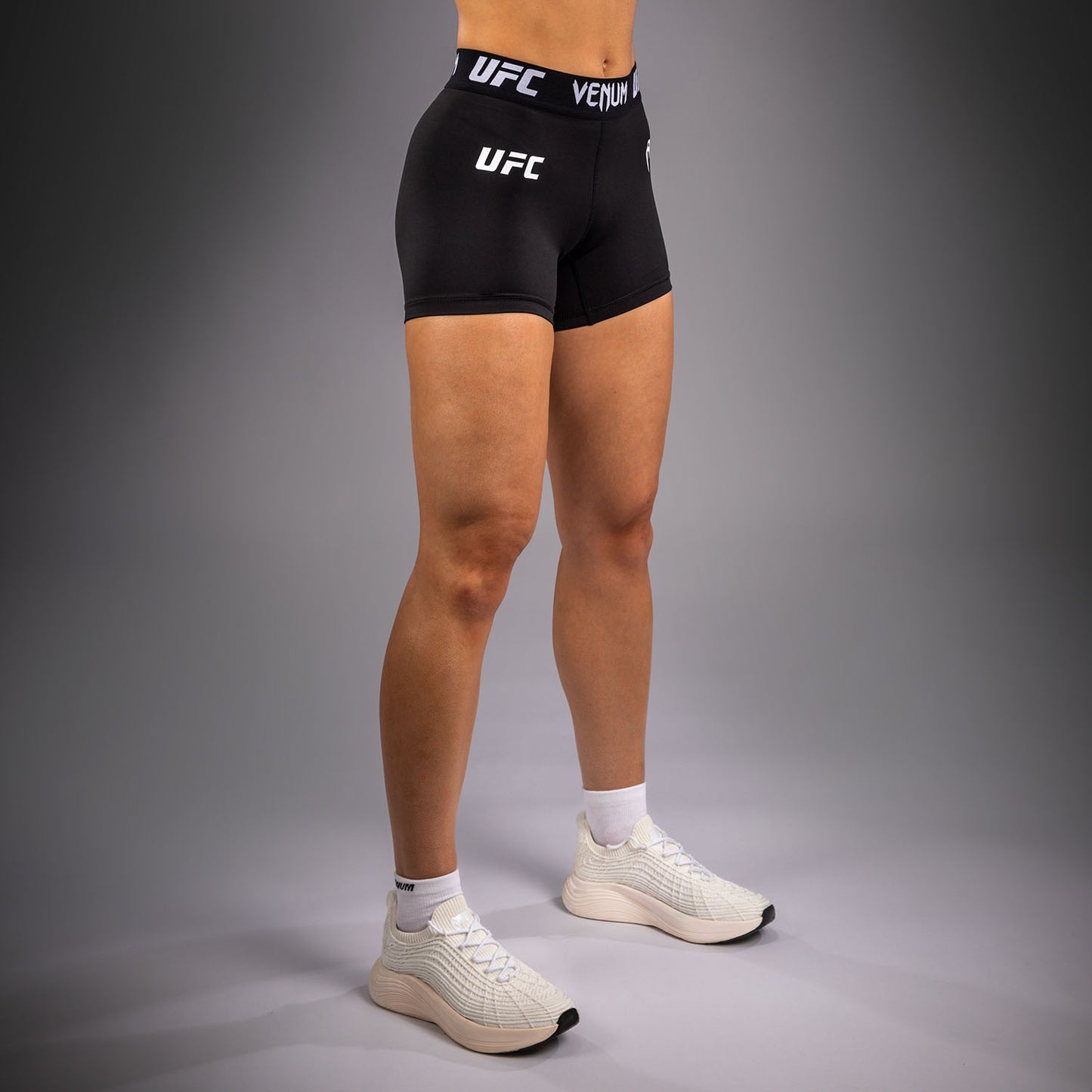 Venum UFC Unity by Venum Authentic Fight Week 女子功能压缩短裤 - 黑色