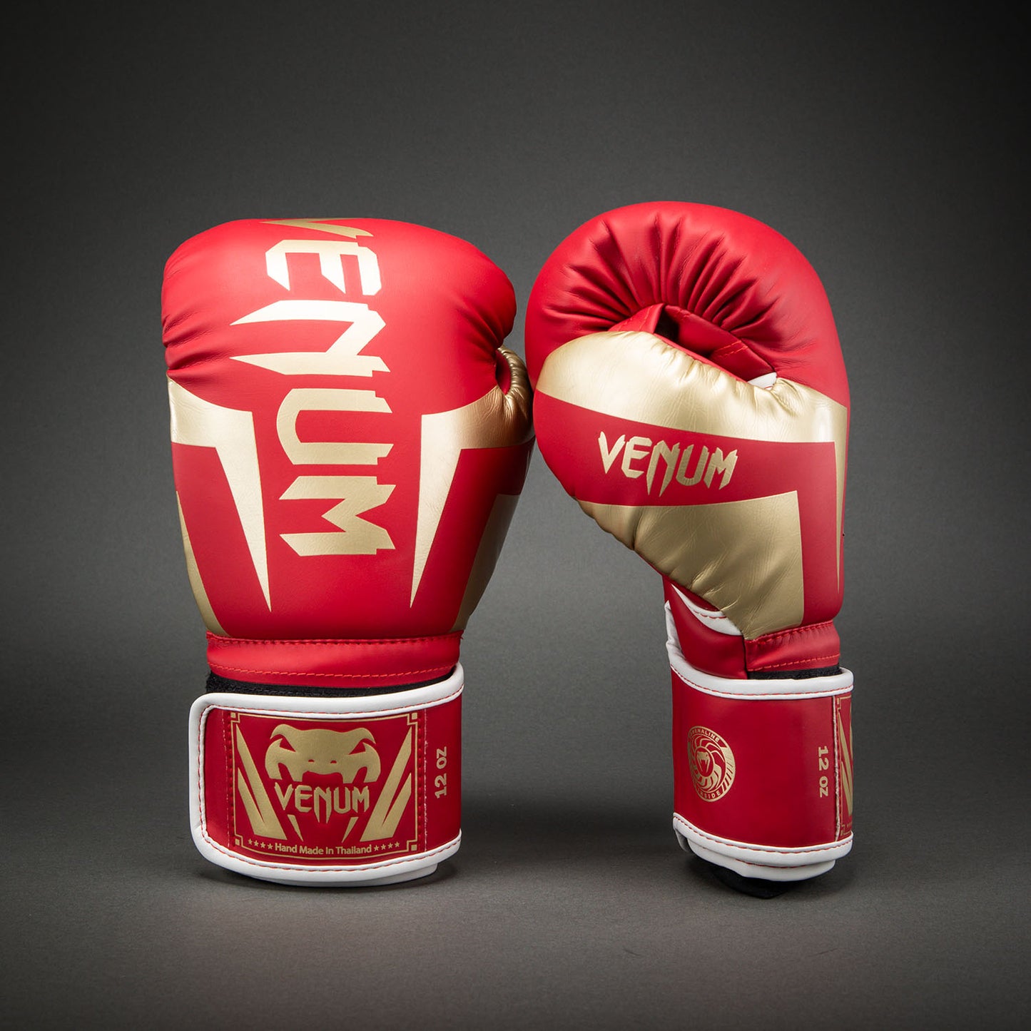 Venum Elite 拳击手套 – 红色