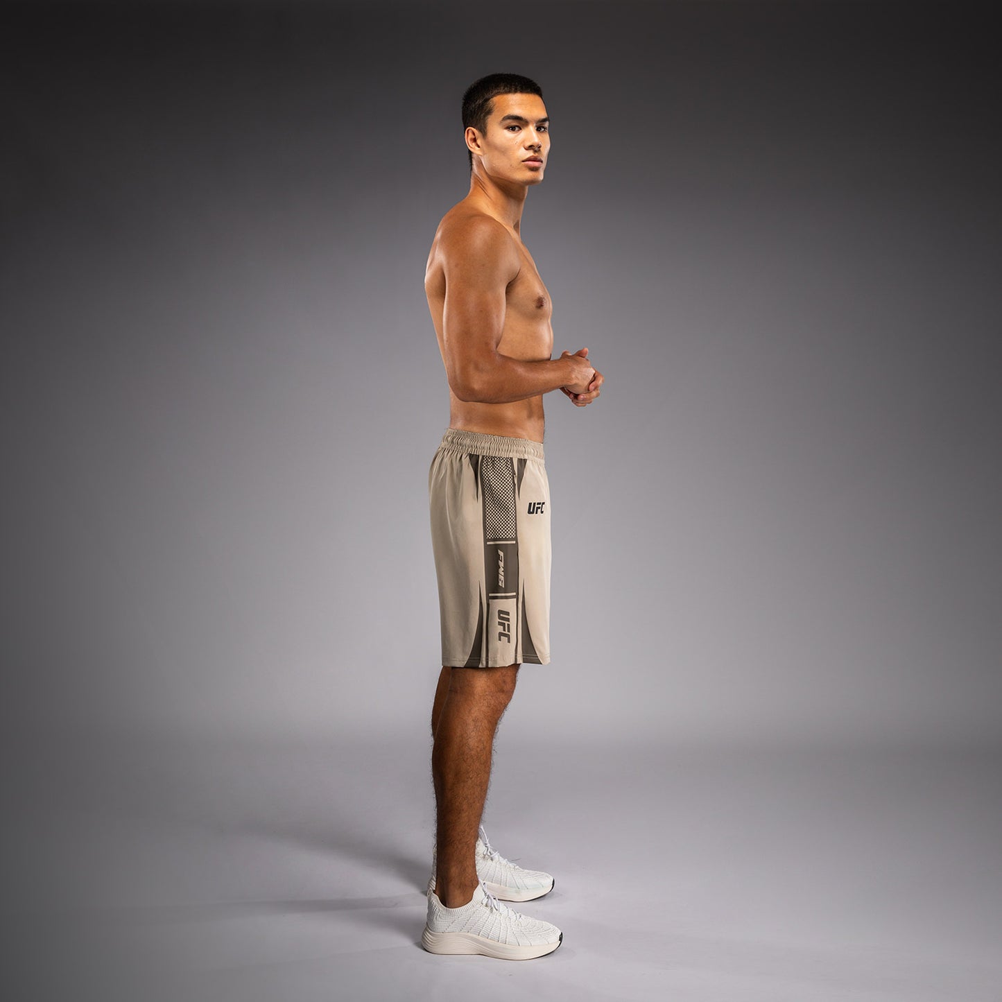 Venum UFC Unity by Venum Authentic Fight Week 男子功能短裤 - 沙色