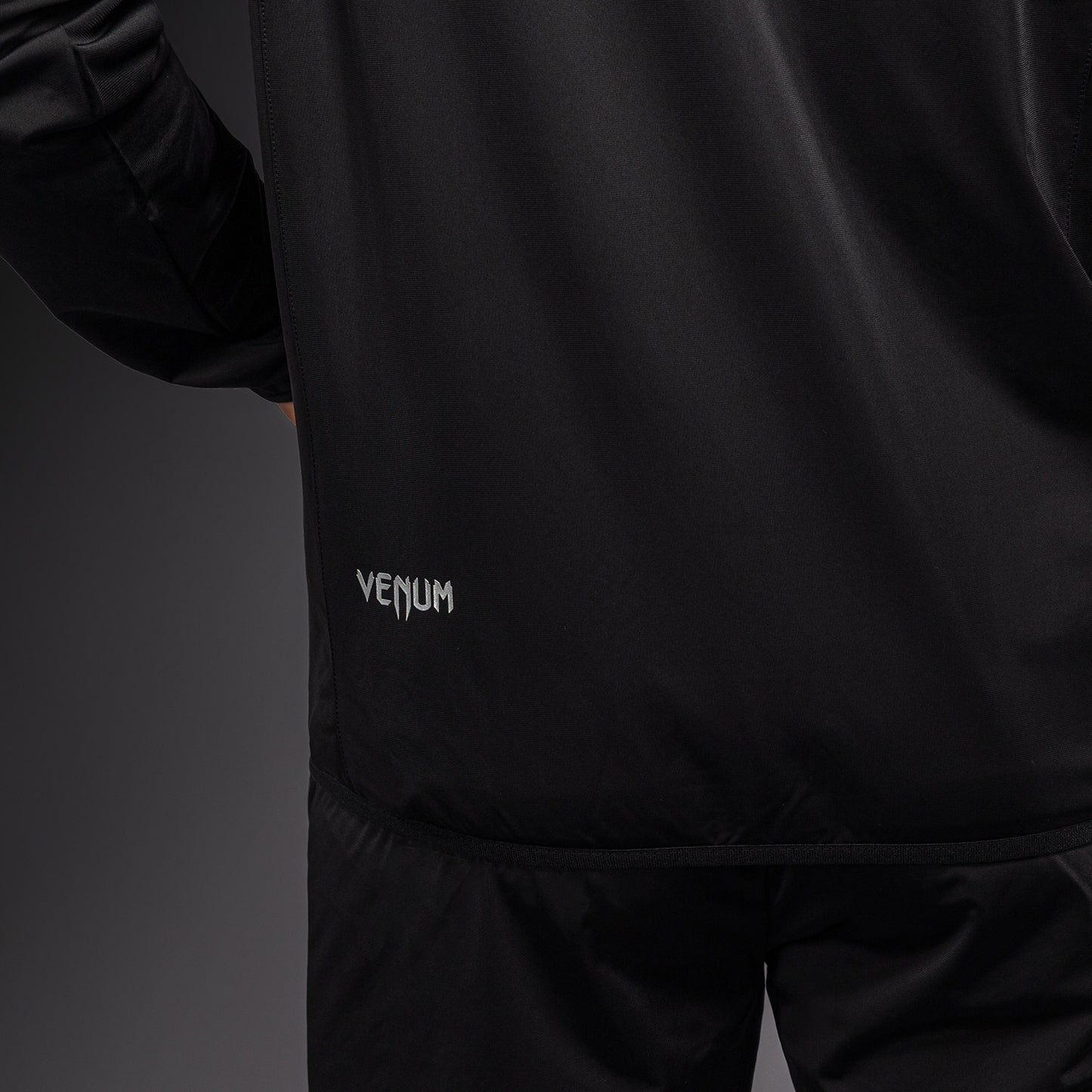 Venum Contender Aero 运动夹克 – 黑色