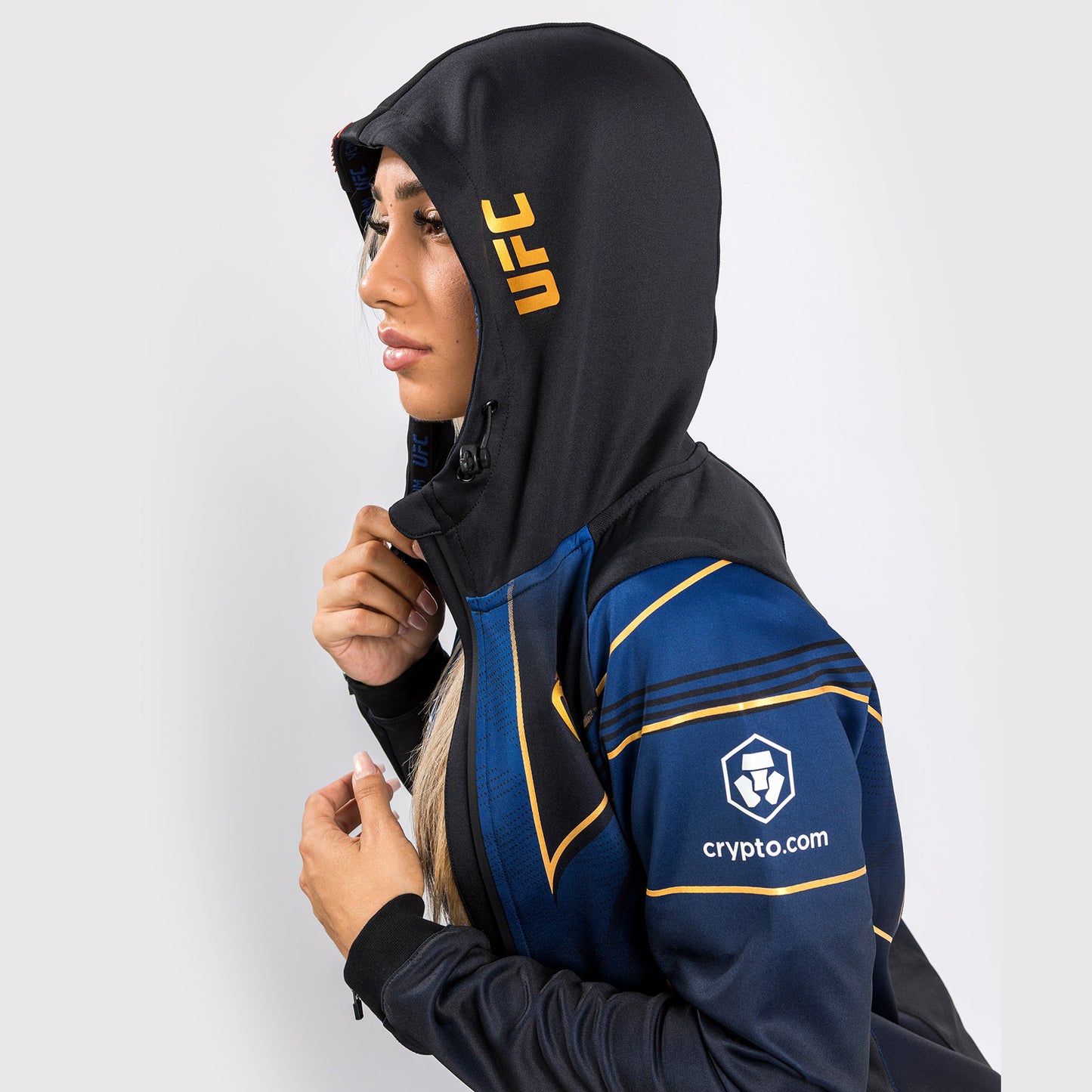 Ufc Authentic Fight Night 2.0 Kit By Venum 女士款连帽衫 – 午夜版–冠军