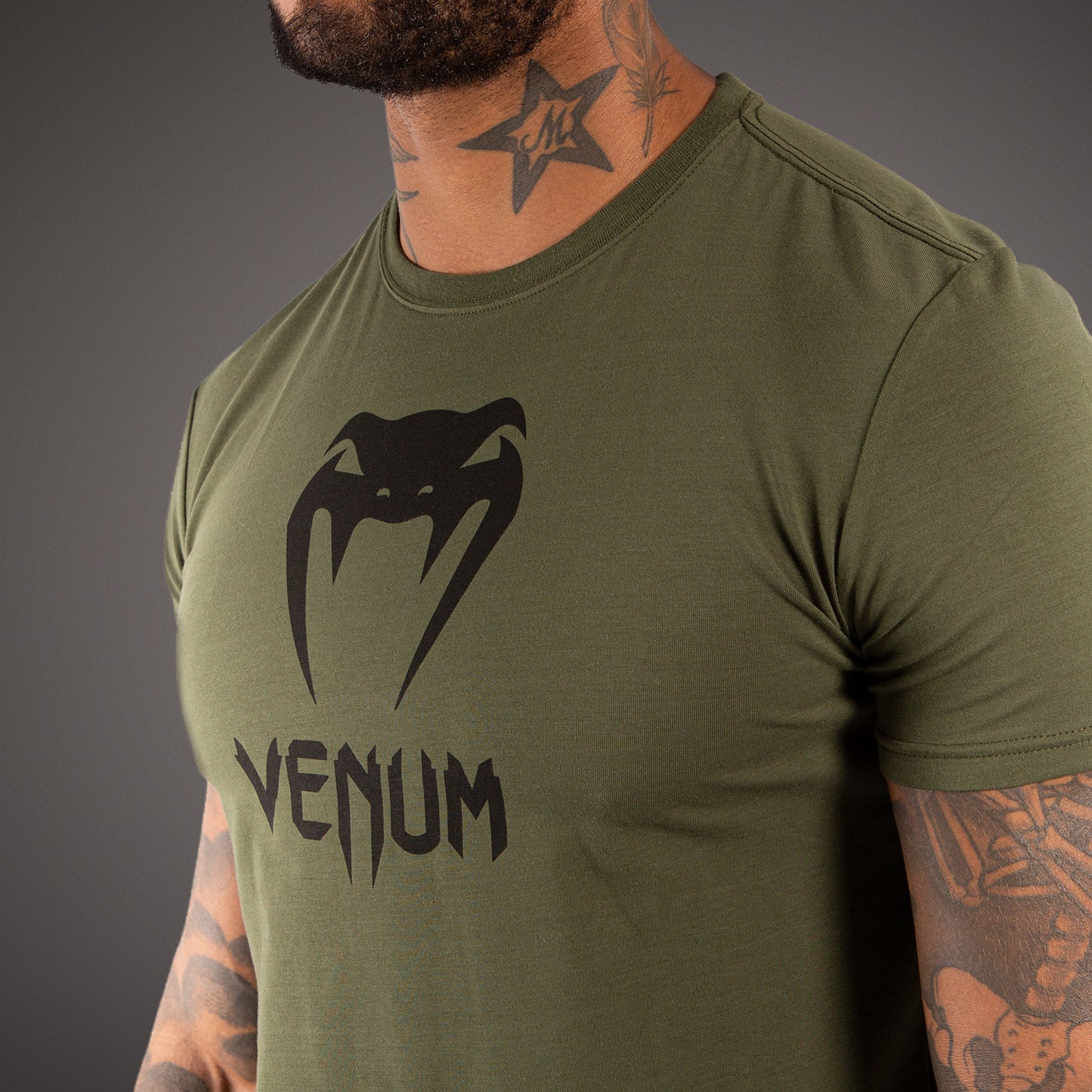Venum Classic 棉质T恤 – 卡其色