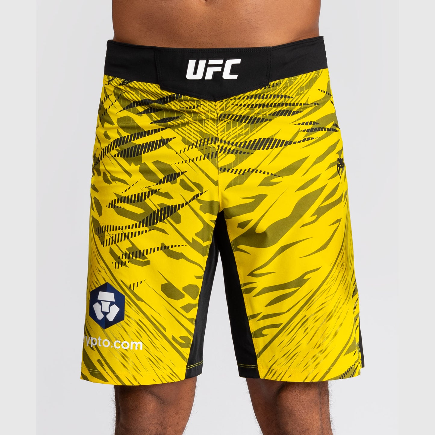 UFC Fusion by Venum Authentic Fight Night 男士格斗短裤 – 长款 – 黄色