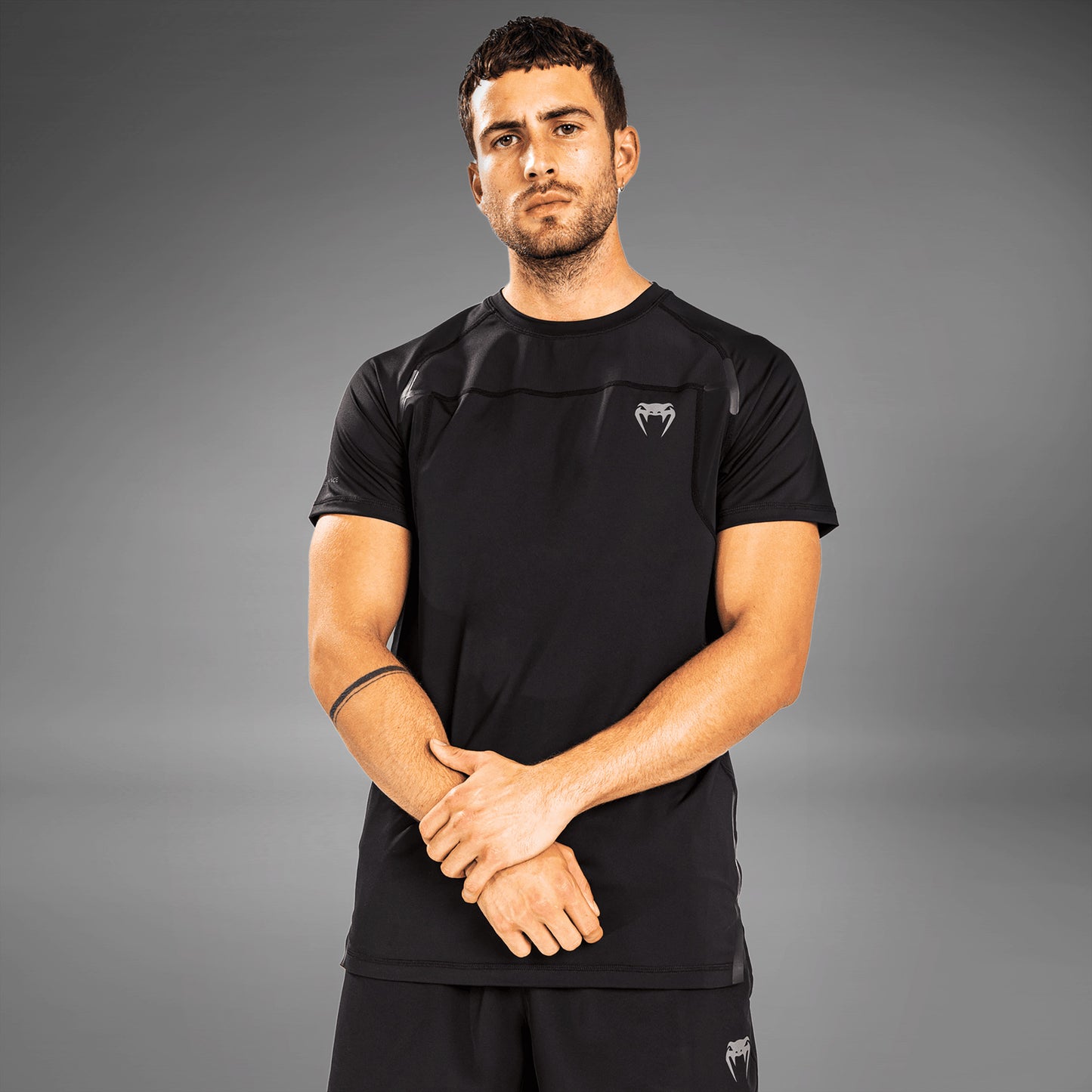 Venum G-Fit Air Dry Tech T恤–黑色