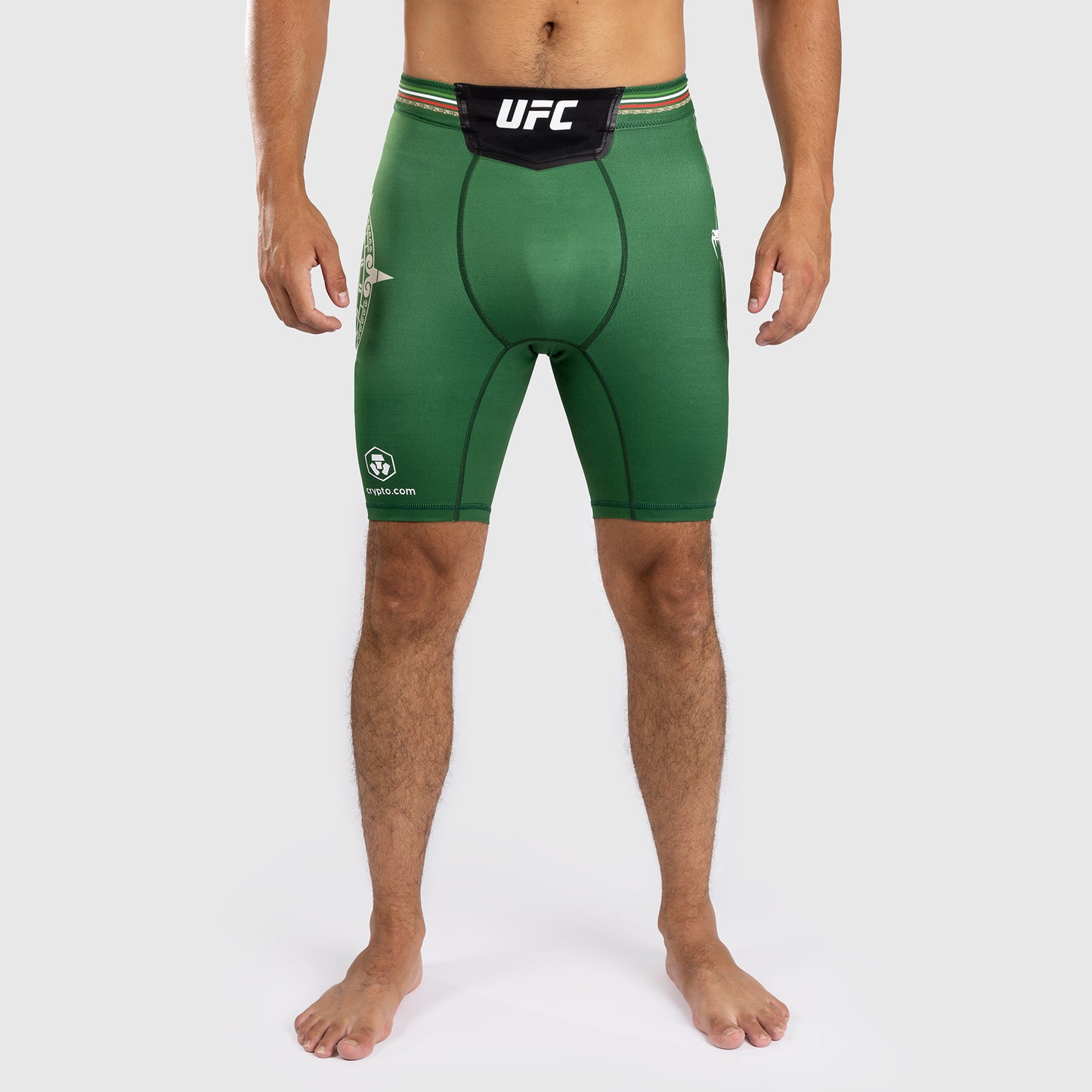 Noche UFC by Venum Authentic Fight Night 男士综合格斗短裤 – 绿色