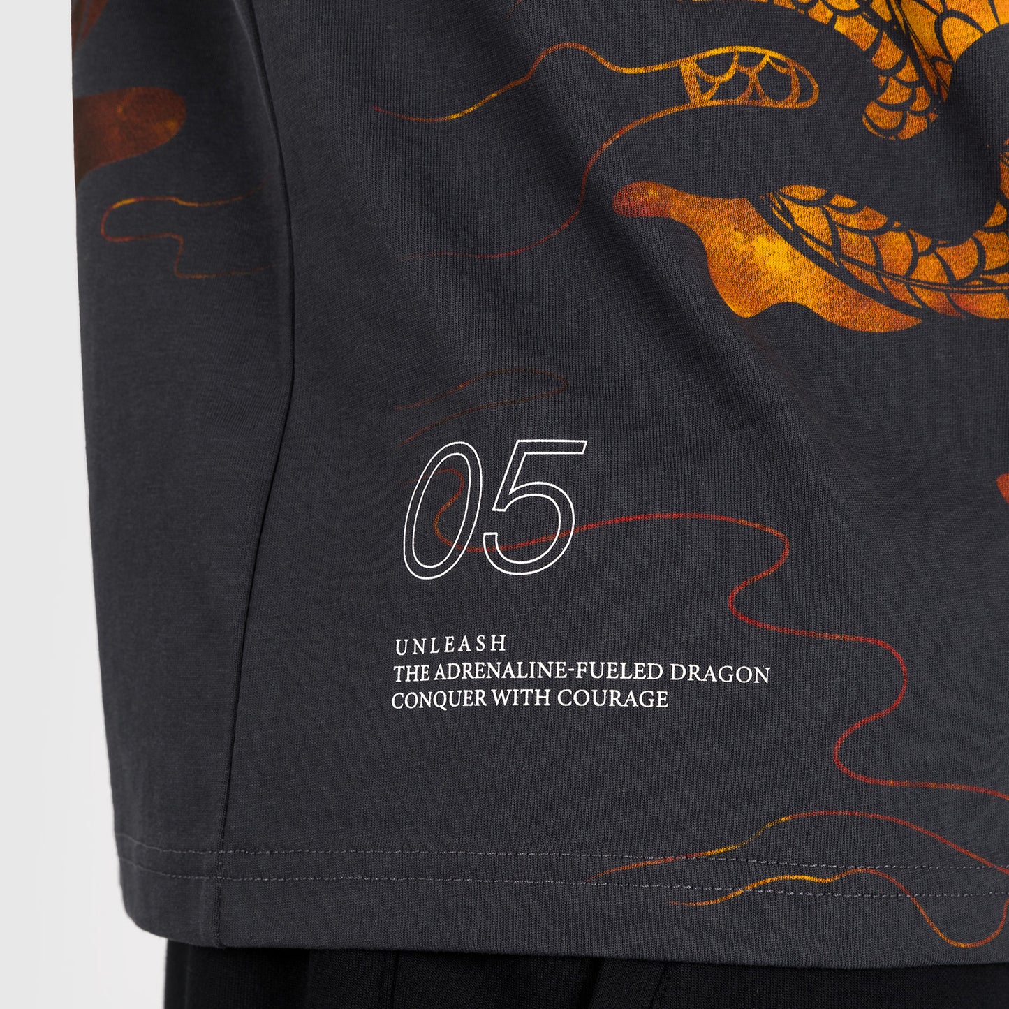 Venum Dragon’s Flight 男士T恤 – 火山红