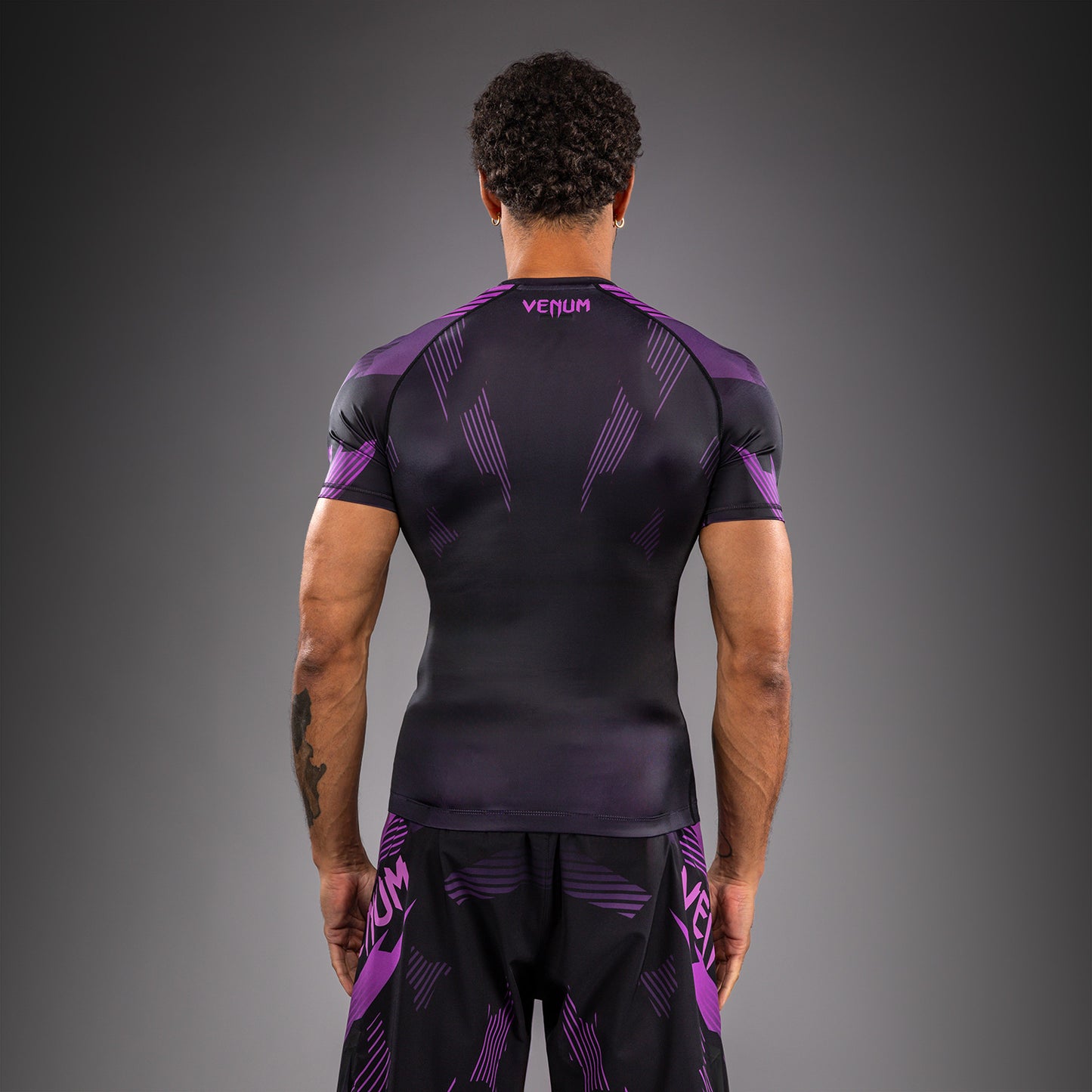 NO-GI 6.0 短袖紧身防磨衣 – 黑色/紫色