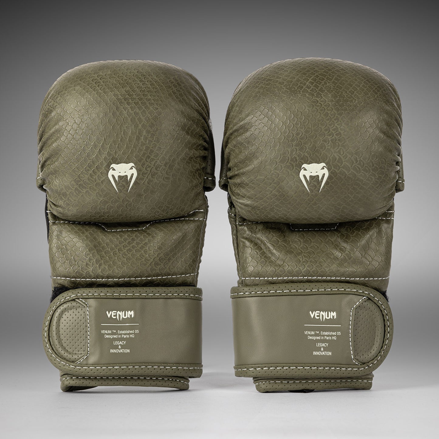 Venum Impact Evo Scales MMA手套 – 军绿色