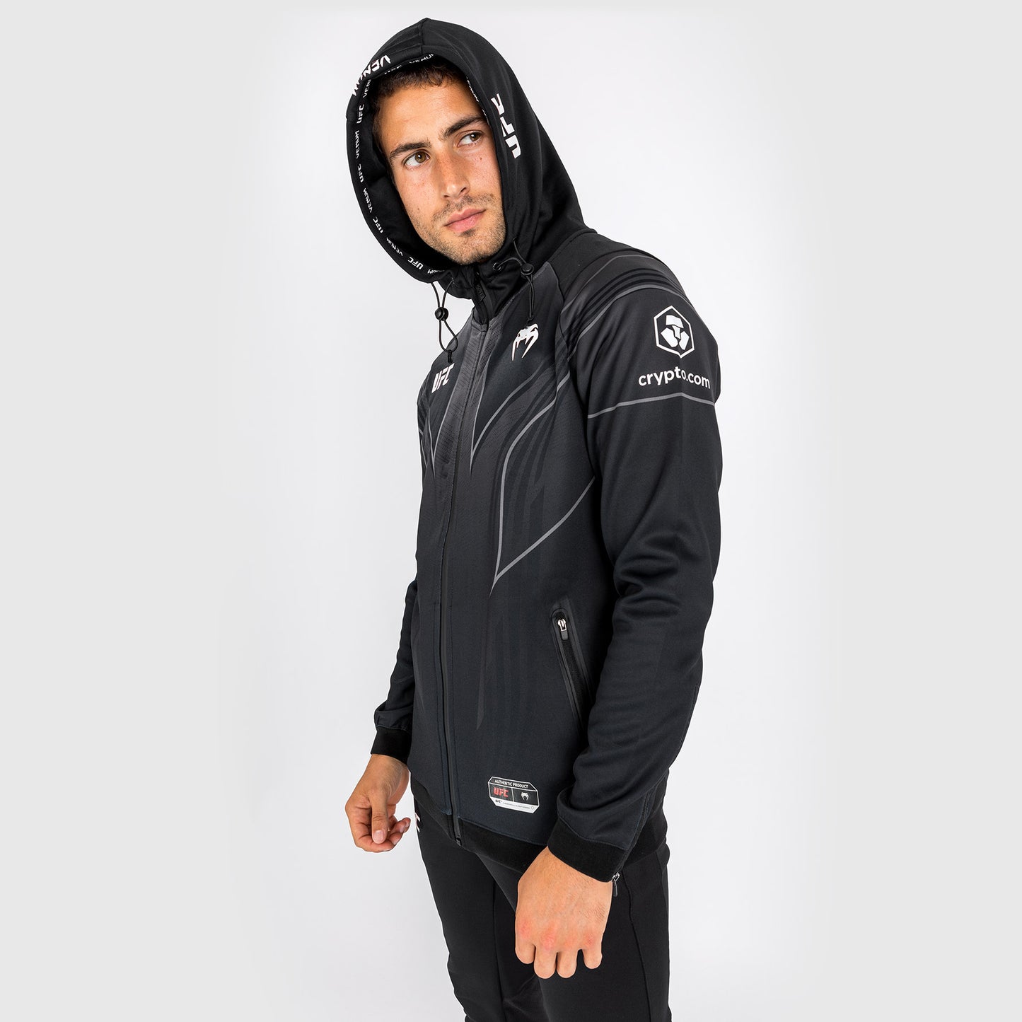 UFC Venum Authentic Fight Night 2.0 Kit by Venum 男士款连帽衫 – 黑色