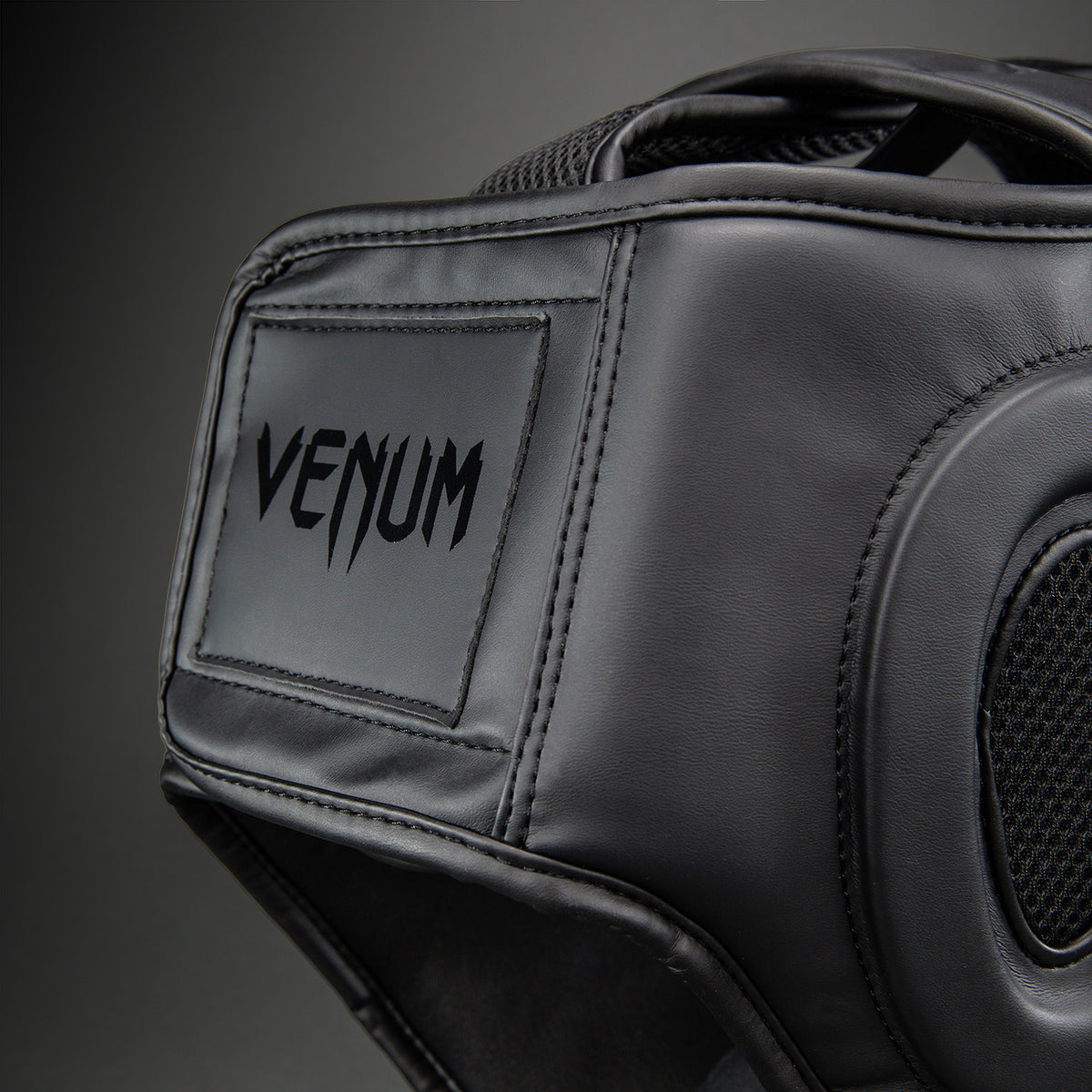 Venum Contender 1.5 头盔 - 黑色