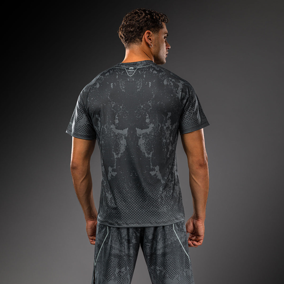 Venum x Batman Dry-Tech T恤 - 灰色