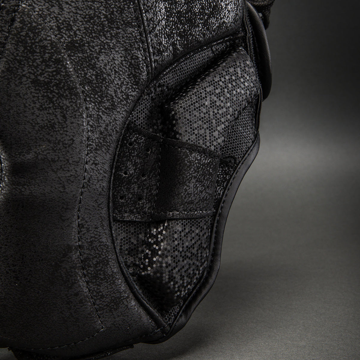 Venum Stone 2.0 头盔 黑色