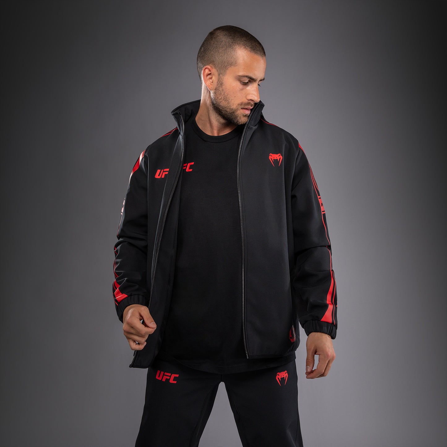 Venum UFC Unity by Venum Authentic Fight Week 男子拉链连帽衫 - 黑色