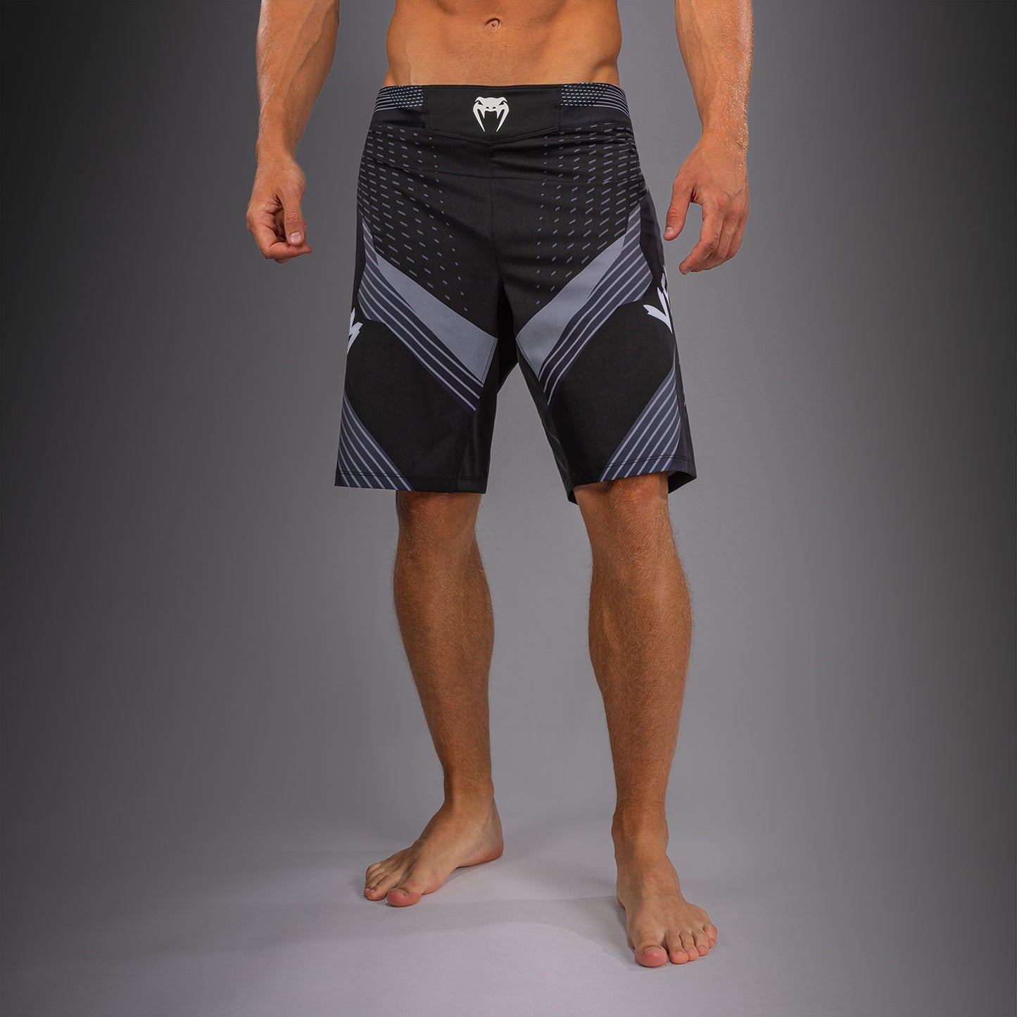NO-GI 6.0 格斗短裤 – 黑色/白色