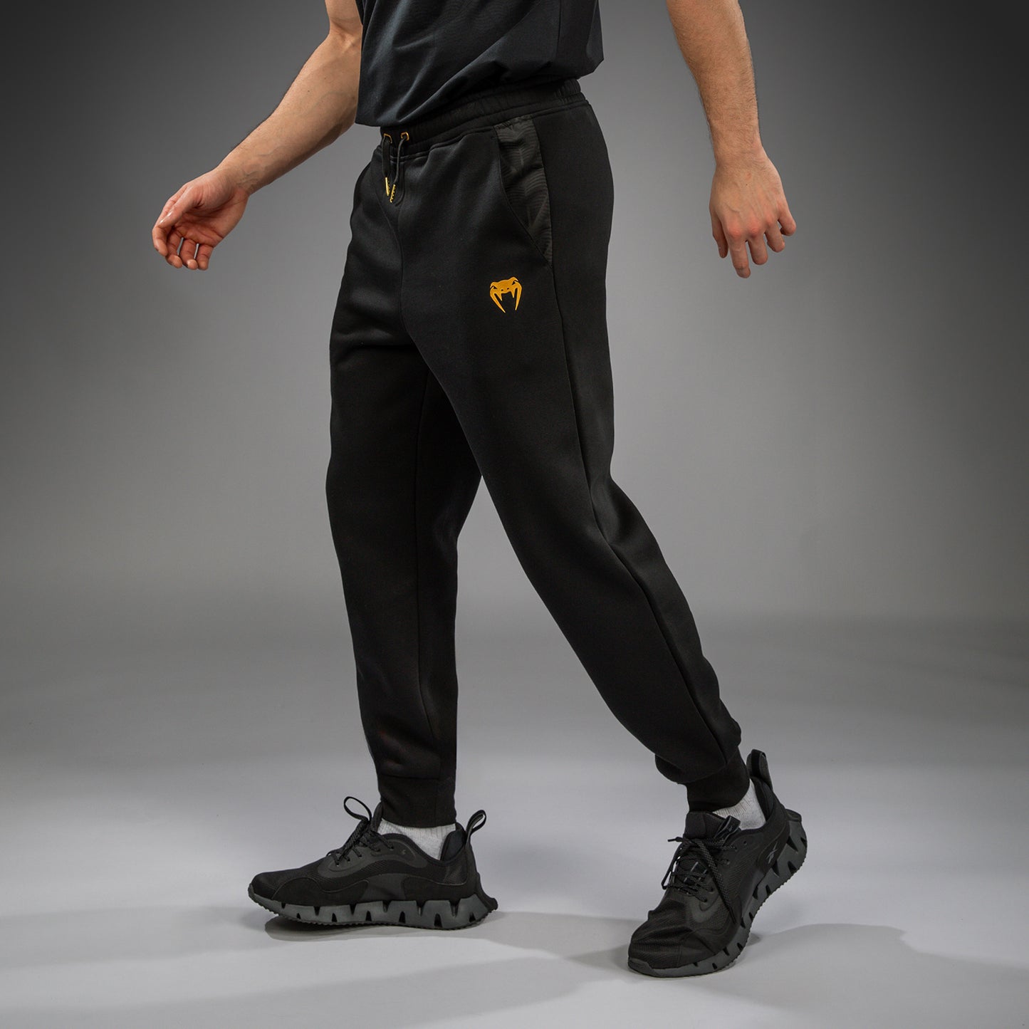 男士UFC Zenith by Venum 复制冠军长裤