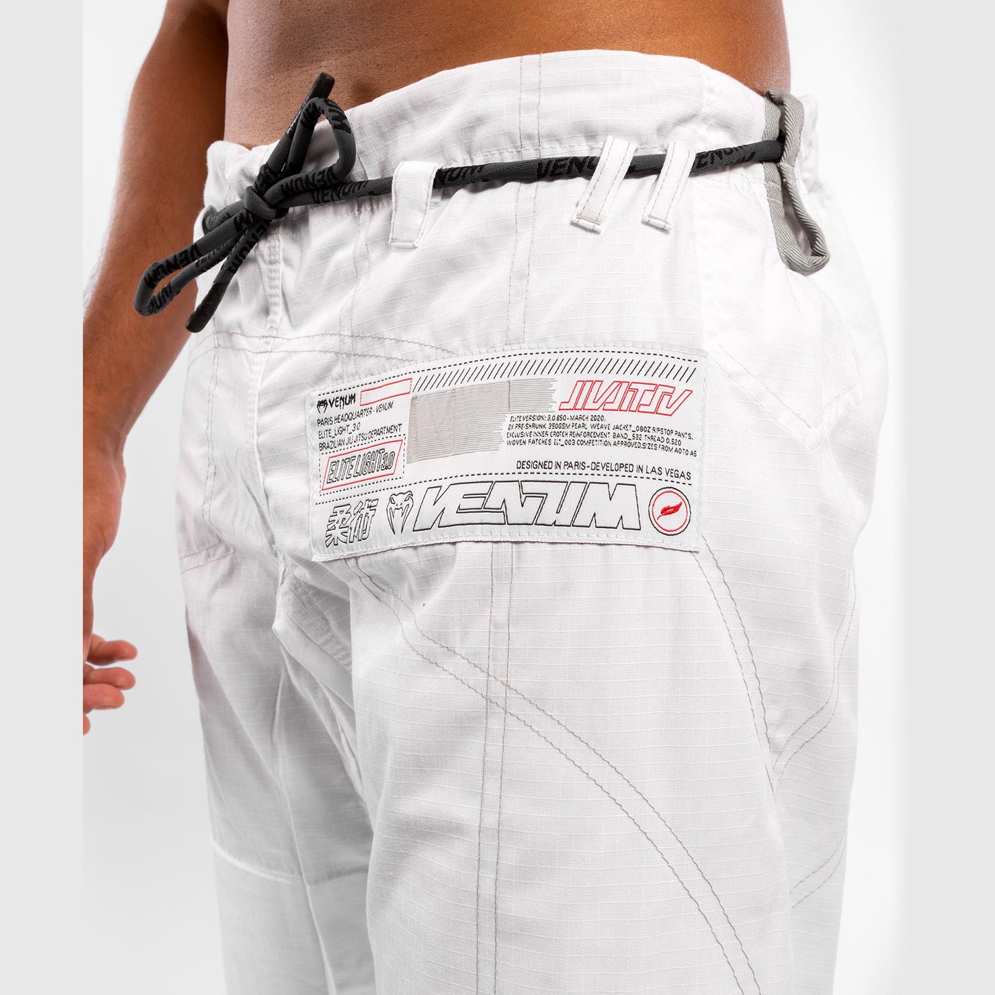 Venum Elite Light 3.0 柔术服 – 白色