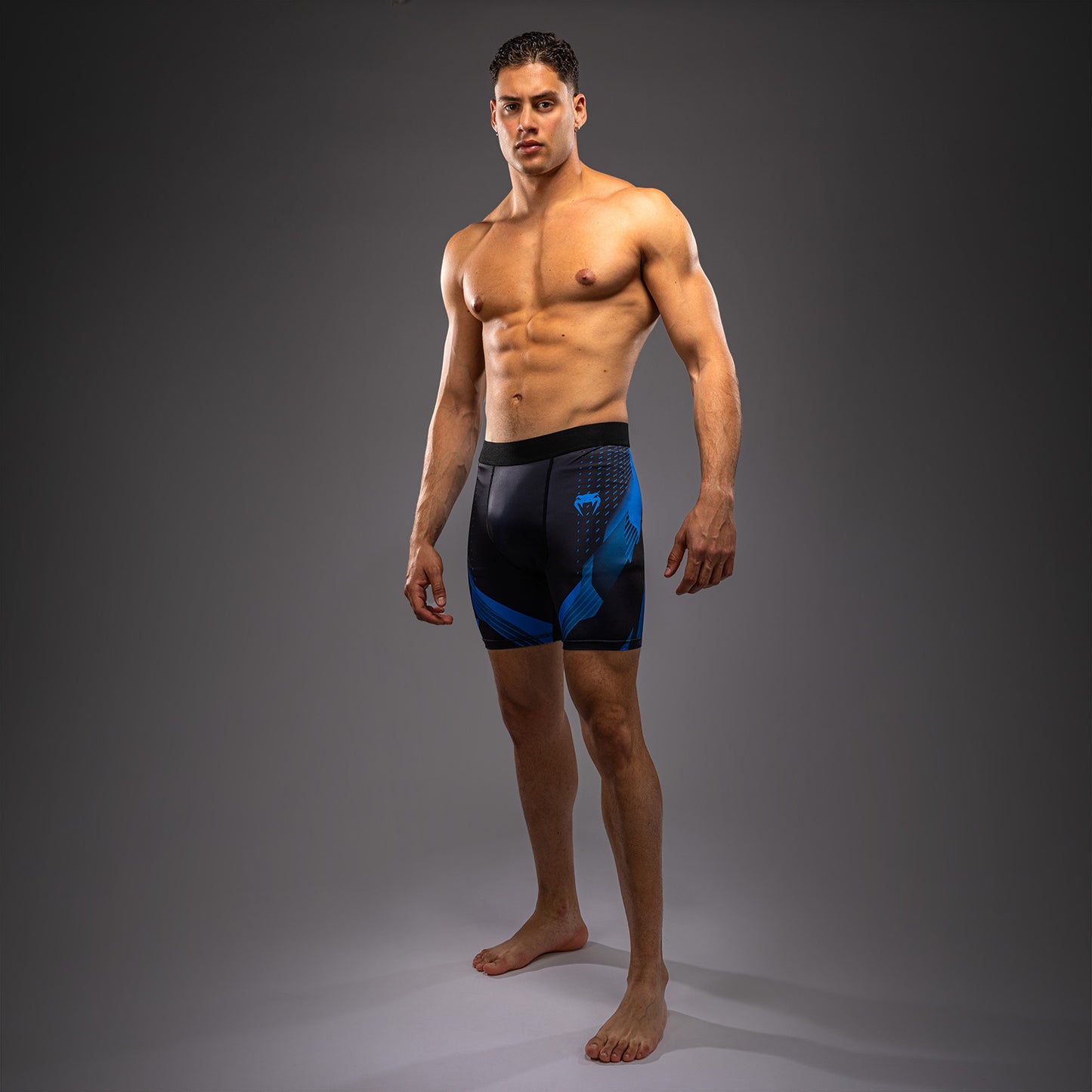 NO-GI 6.0 综合格斗短裤 – 黑色/蓝色