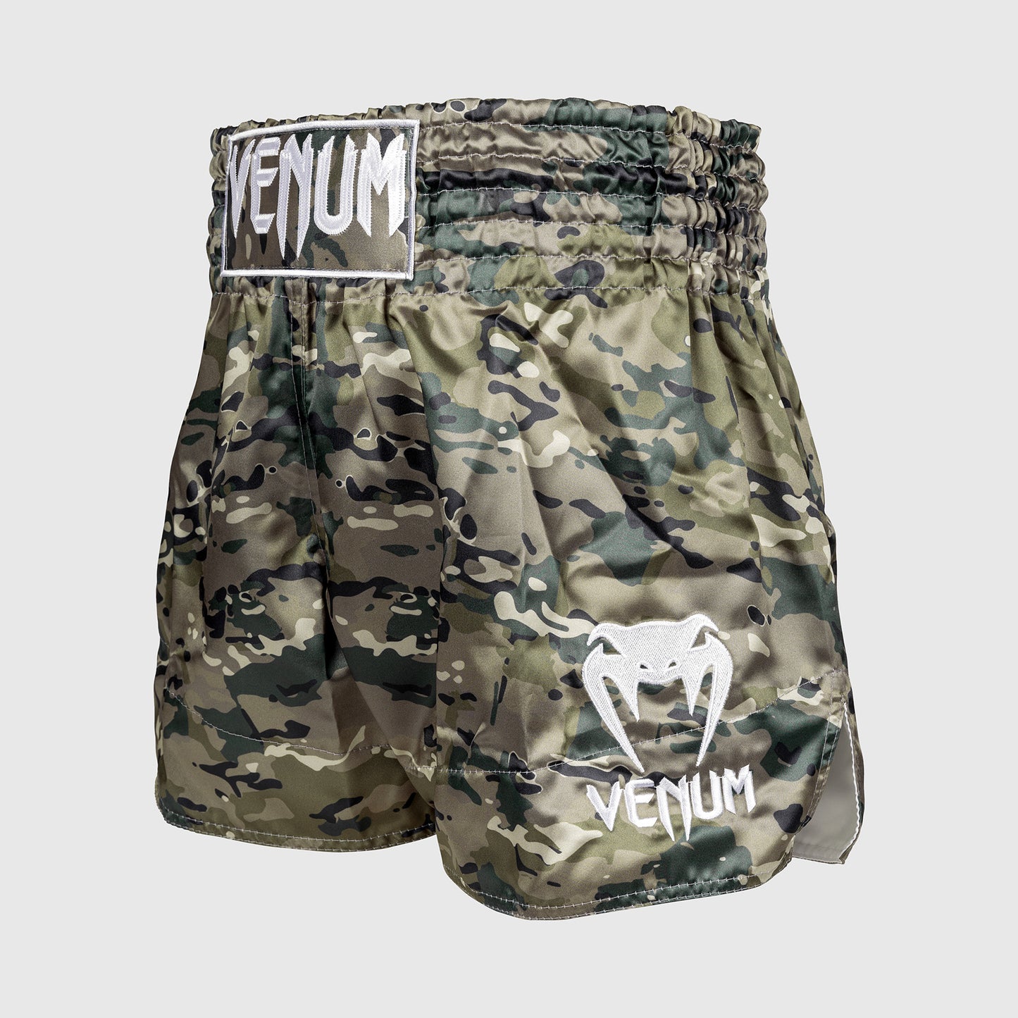 Venum Classic 泰拳短裤 – 沙漠迷彩