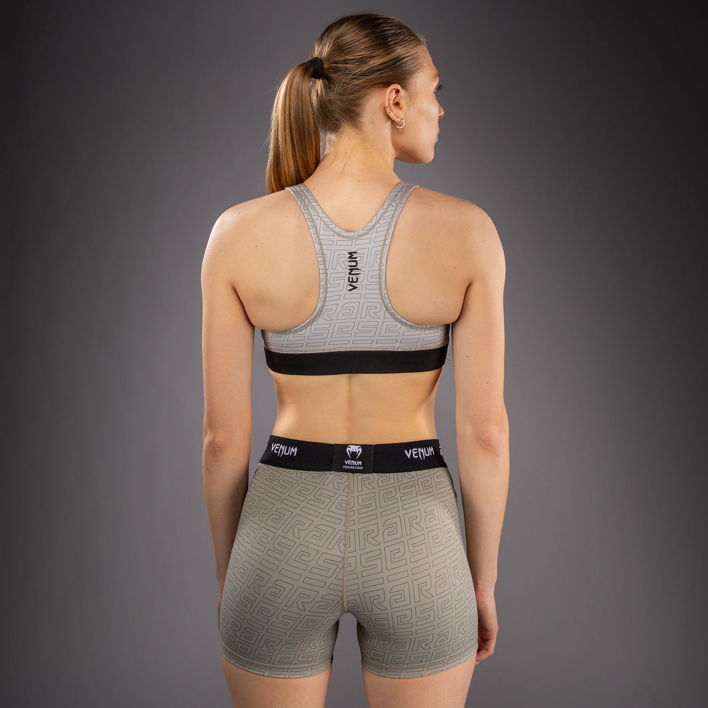 Venum x Ares 2.0 女士运动内衣 – 沙色