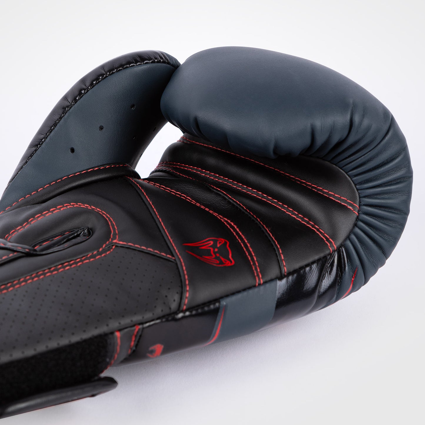 Venum Elite Evo 拳击手套 – 藏青色/黑色/红色