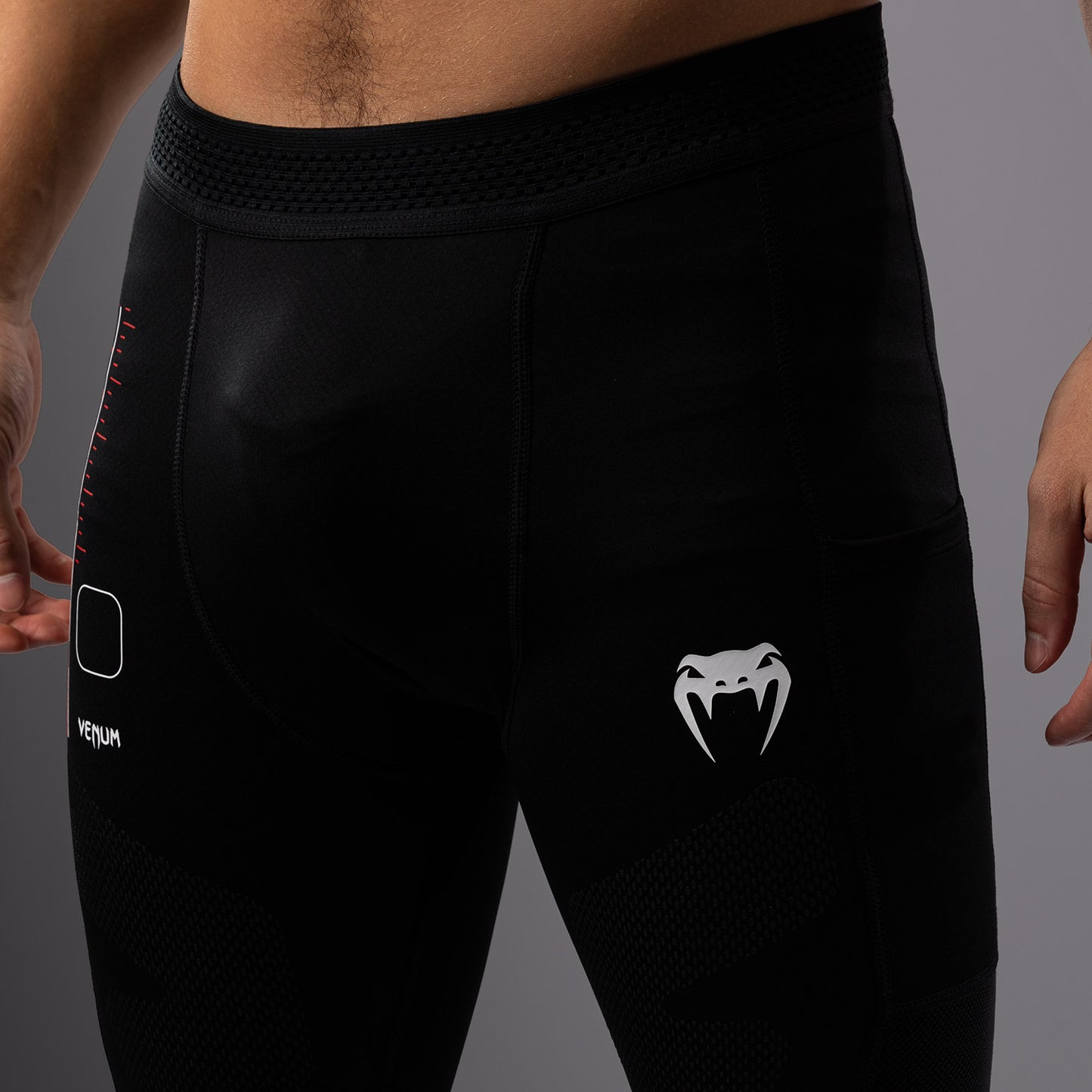 Venum Tactical XT 紧身裤 – 黑色/火红色