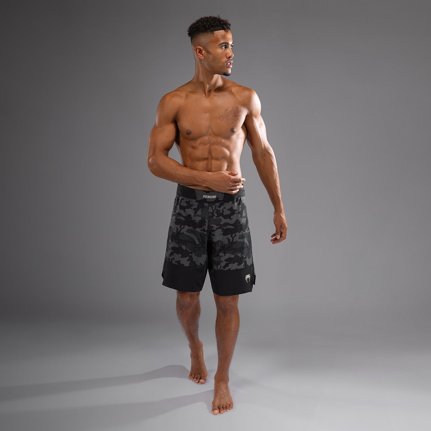 Venum G-Fit Air 男士格斗短裤 – 数字城市迷彩