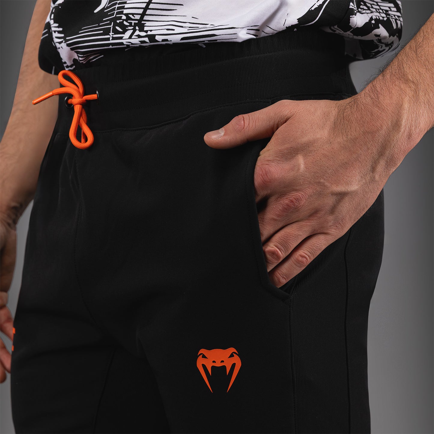 男士款 UFC Zenith by Venum 真实格斗周长裤 – 黑色