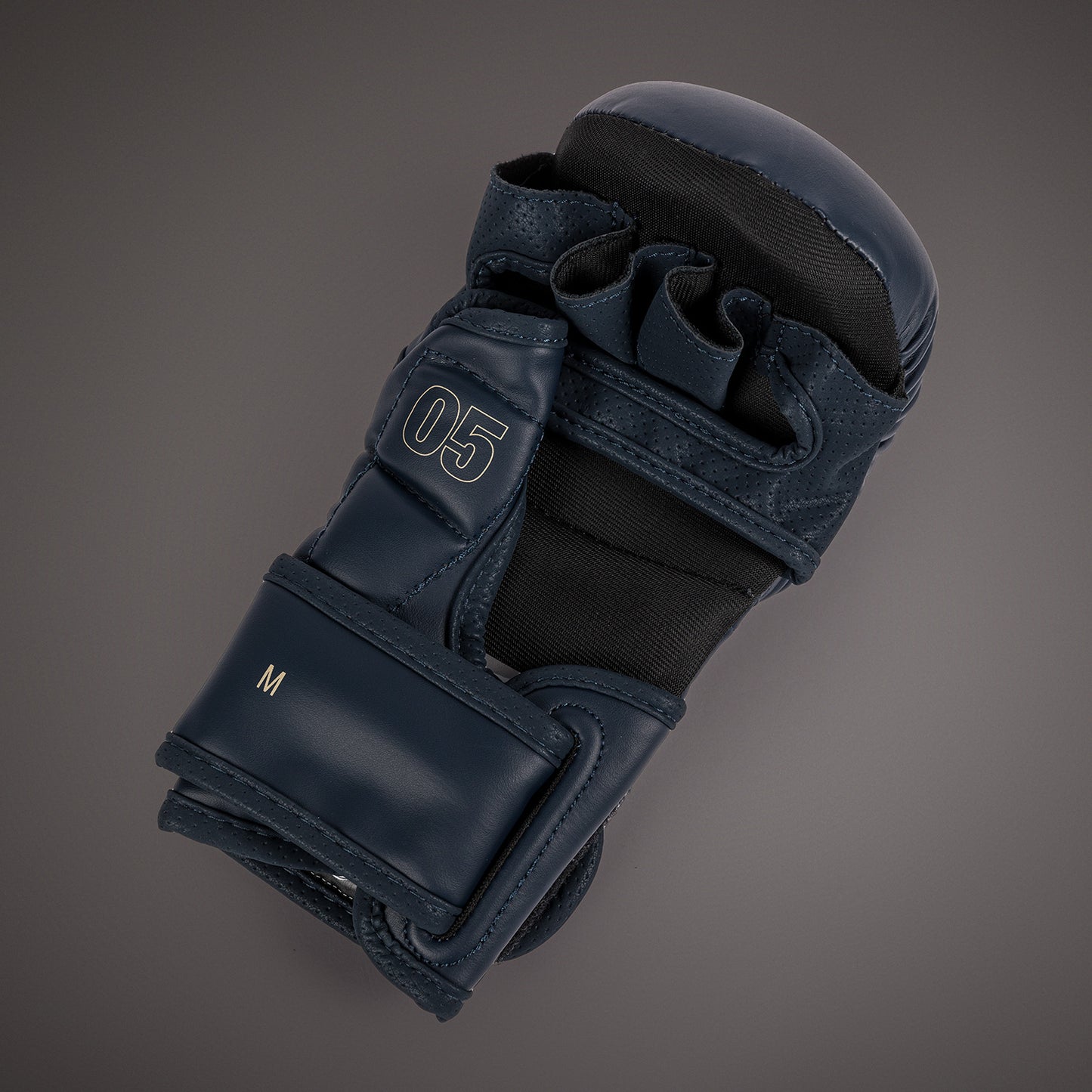 Venum Impact Evo MMA实战手套 – 冰蓝色