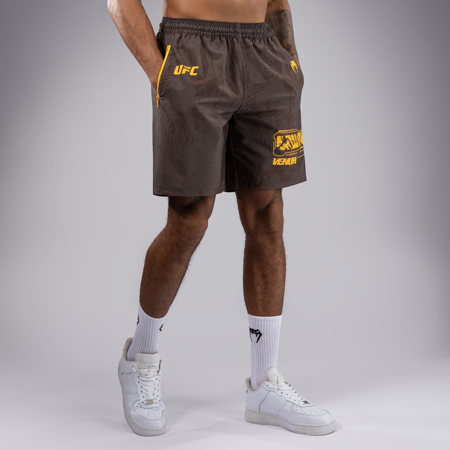 UFC Fusion by Venum Fight Week 男士性能短裤 – 土褐色