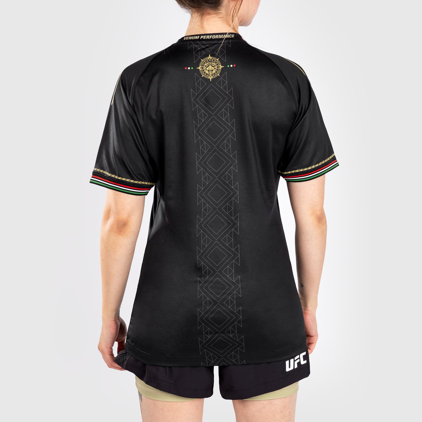 Noche UFC by Venum Authentic Fight Night 女士款 Walkout球衣 – 黑色