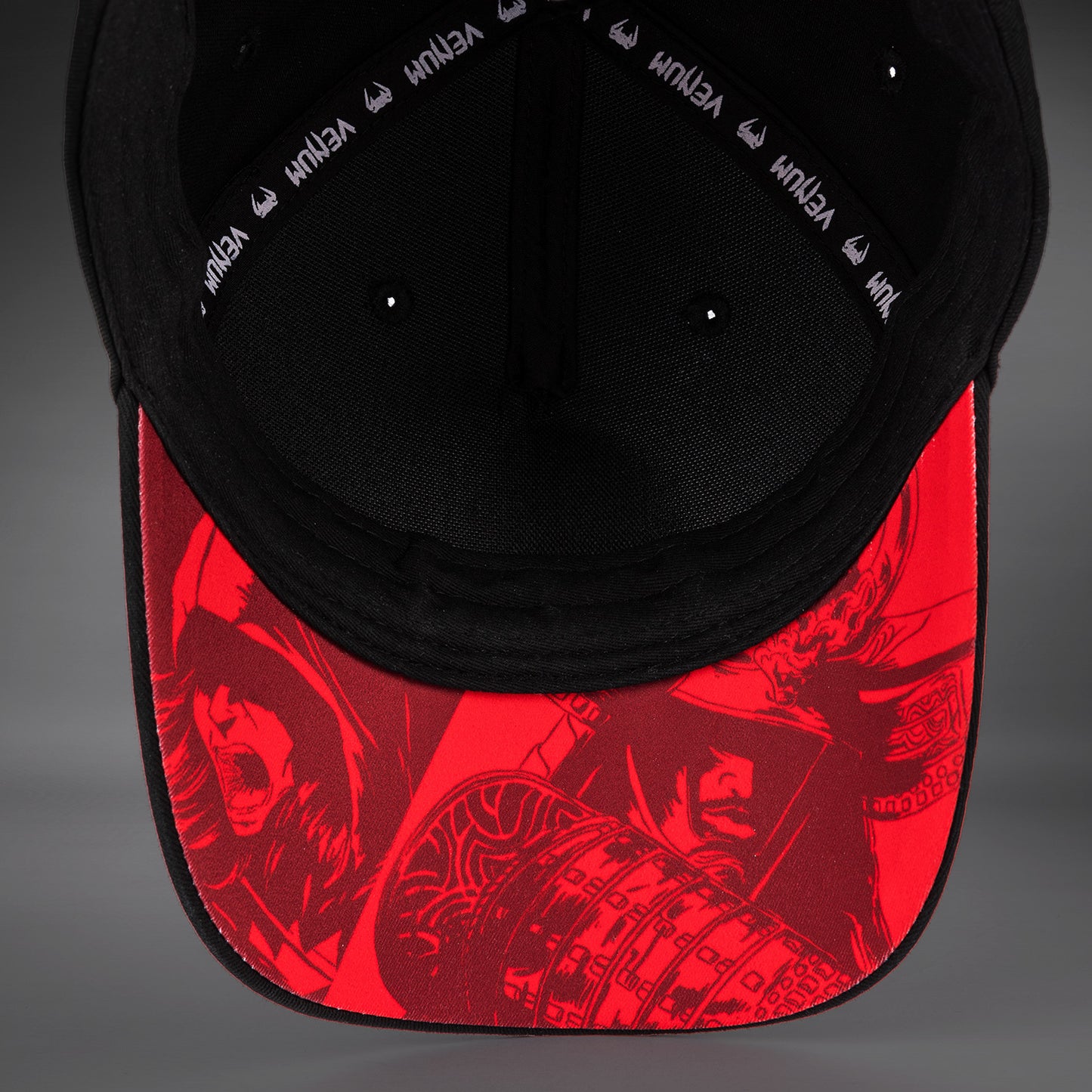 Venum x Assassin's Creed Shadows 棒球帽 – 黑色