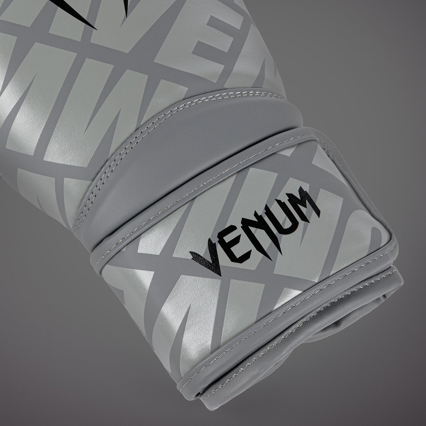 Venum Contender 1.5 XT 拳击手套 – 灰色/黑色