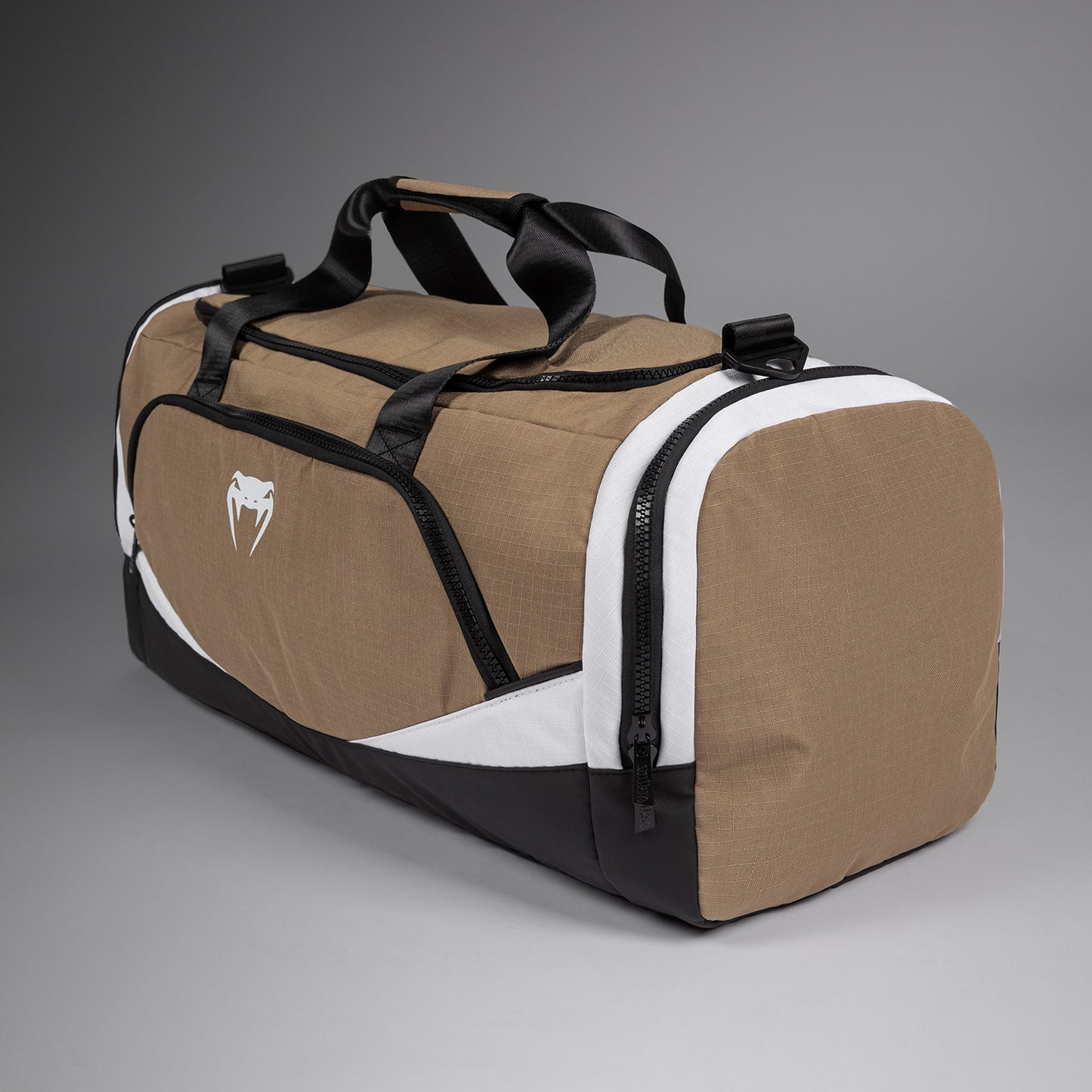 Venum Evo 2 XTrem Ripstop 运动包 (55-63L) – 沙丘色