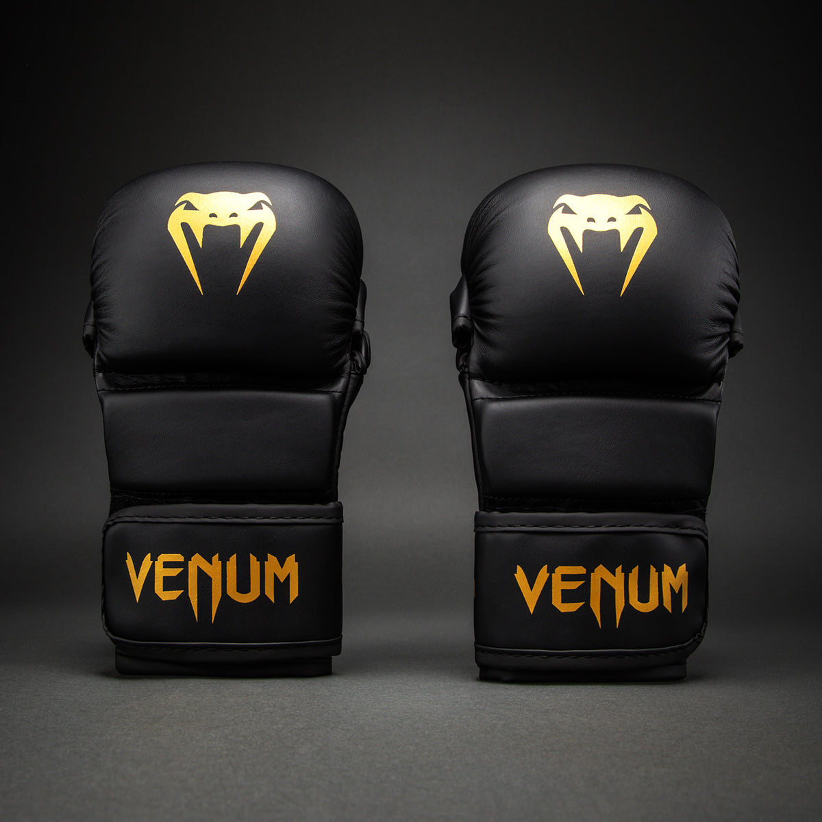 Venum Contender 1.5 对练手套 - 黑色/金色