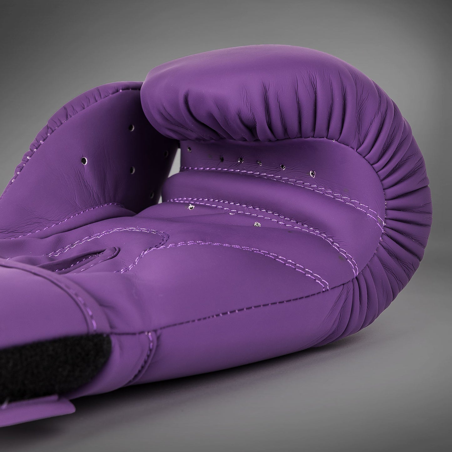 Venum Contender 1.5 拳击手套 – 深紫色