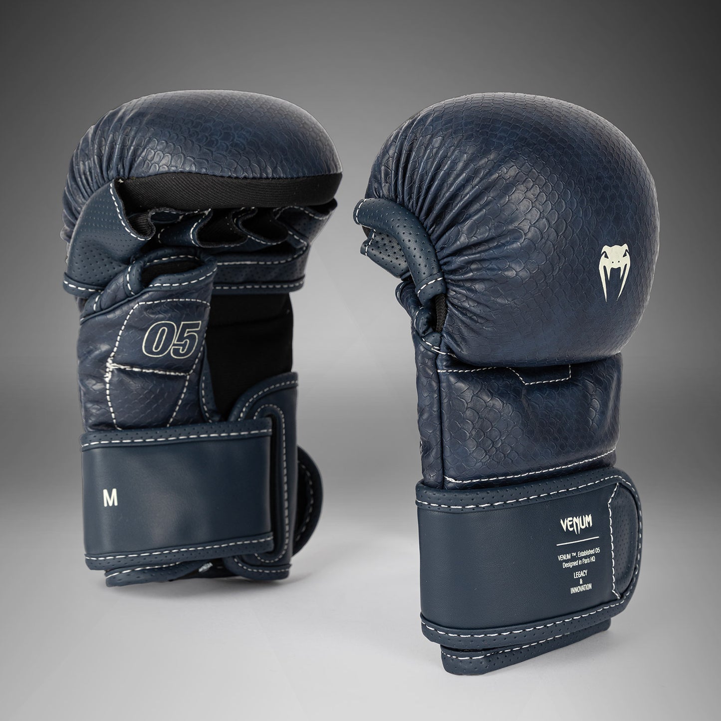 Venum Impact Evo Scales MMA实战手套 – 午夜蓝
