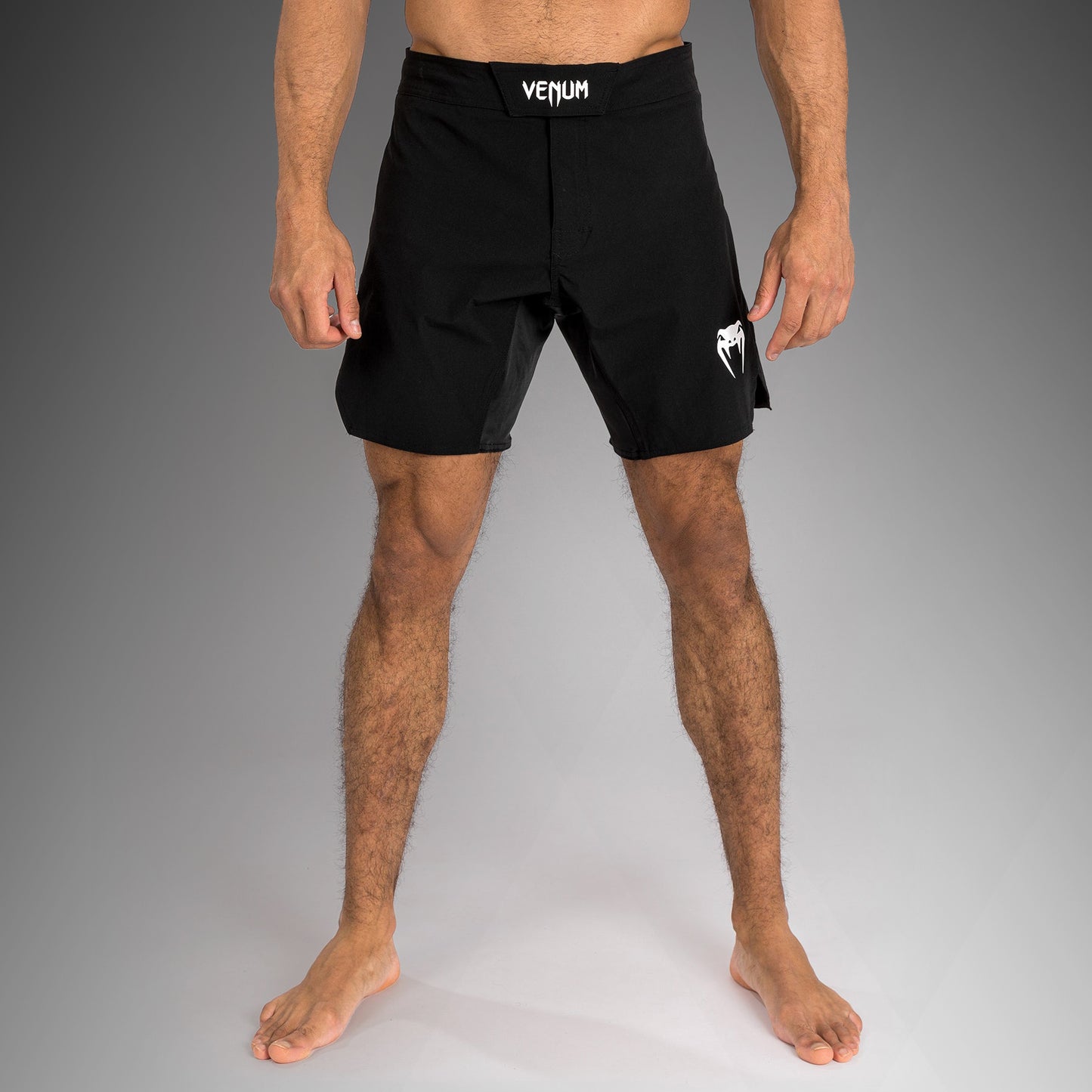 Venum Contender 男士格斗短裤 – 黑色/白色