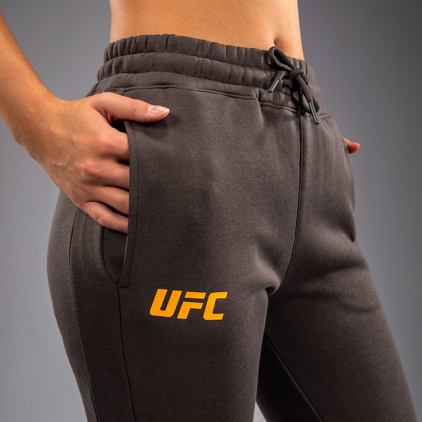UFC Fusion by Venum Fight Week 女士棉质长裤 – 纯色土褐色