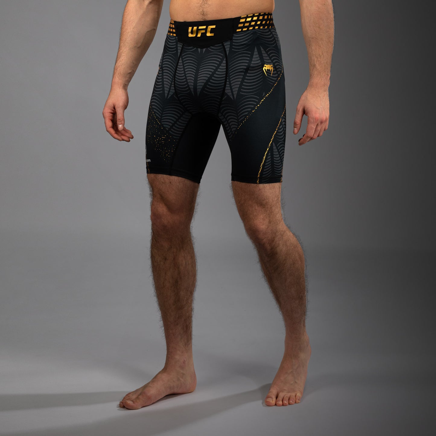 男士UFC Zenith by Venum Champion 真实战夜综合格斗短裤