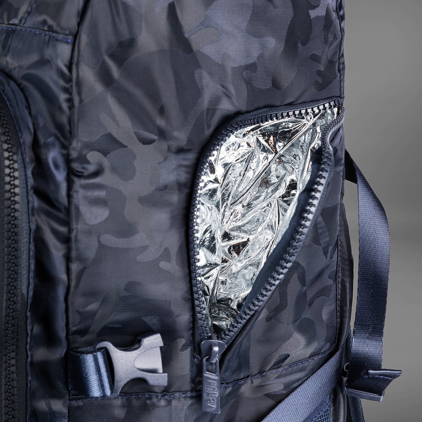 Venum Challenger Xtrem 背包 (50-63L) – 迷彩色/蓝色