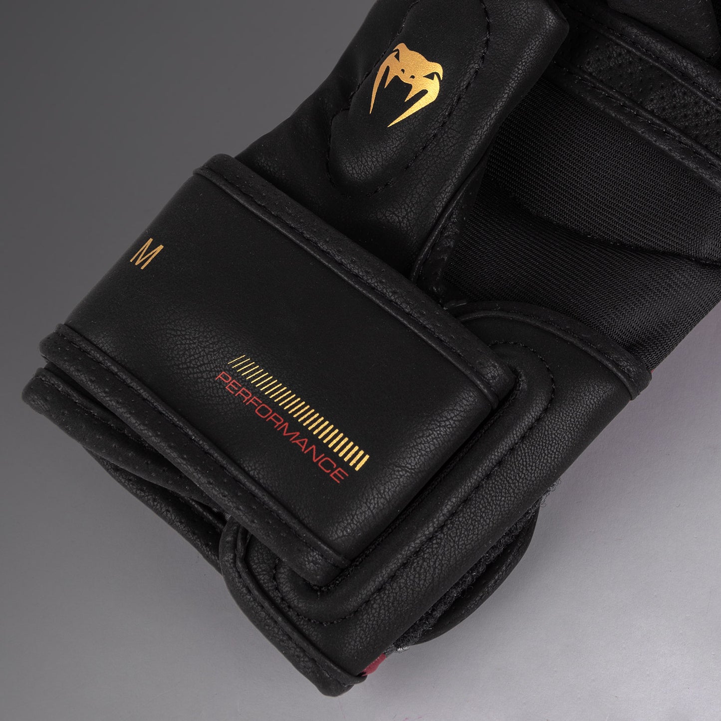 Venum Tactical XT 实战手套 – 黑色/酒红色/金色