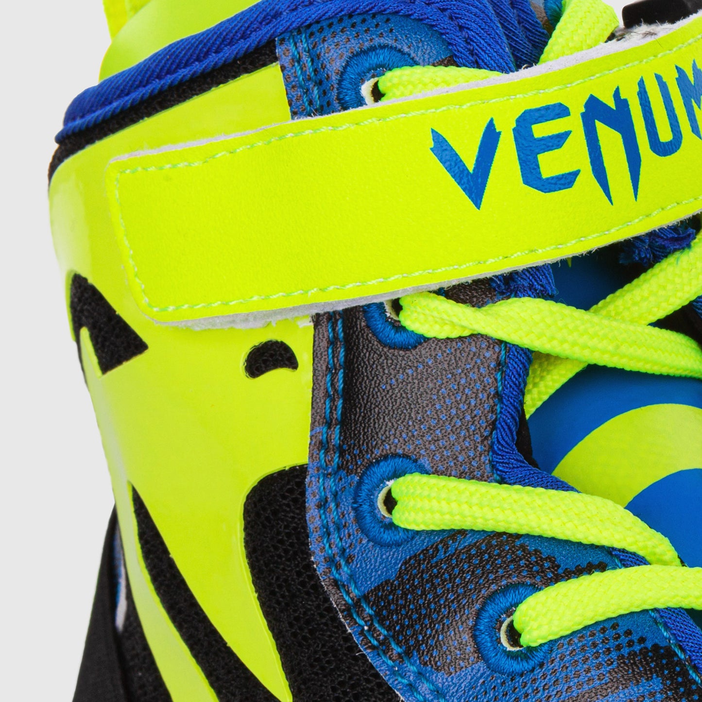 Venum Giant Low Loma Edition 拳击鞋