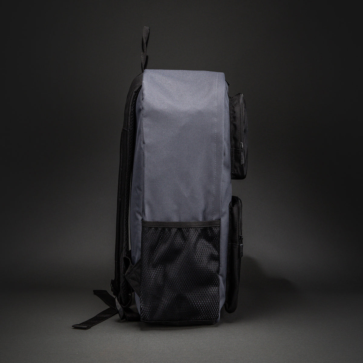Venum Essential 双肩背包 (24 L) - 灰色/黑色