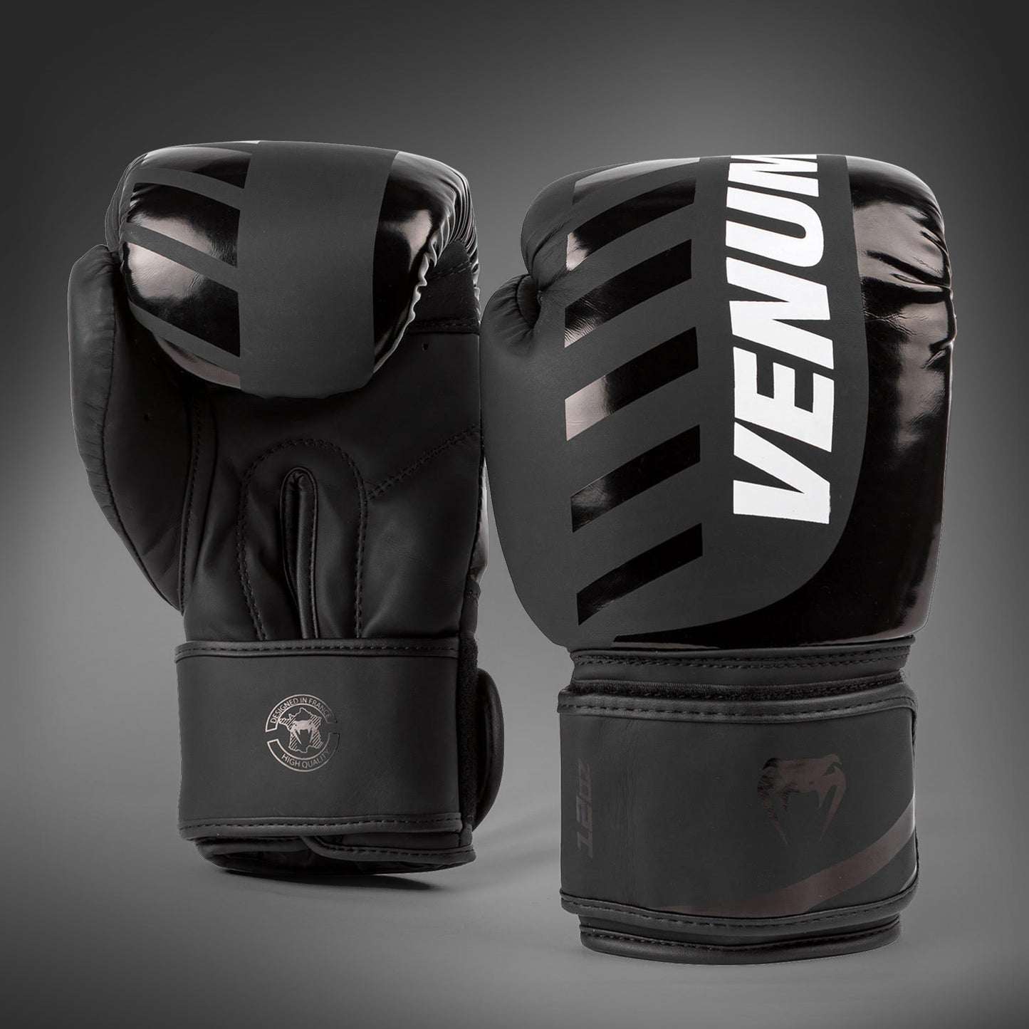 Venum Challenger 3.0 Shockwave 拳击手套–黑色