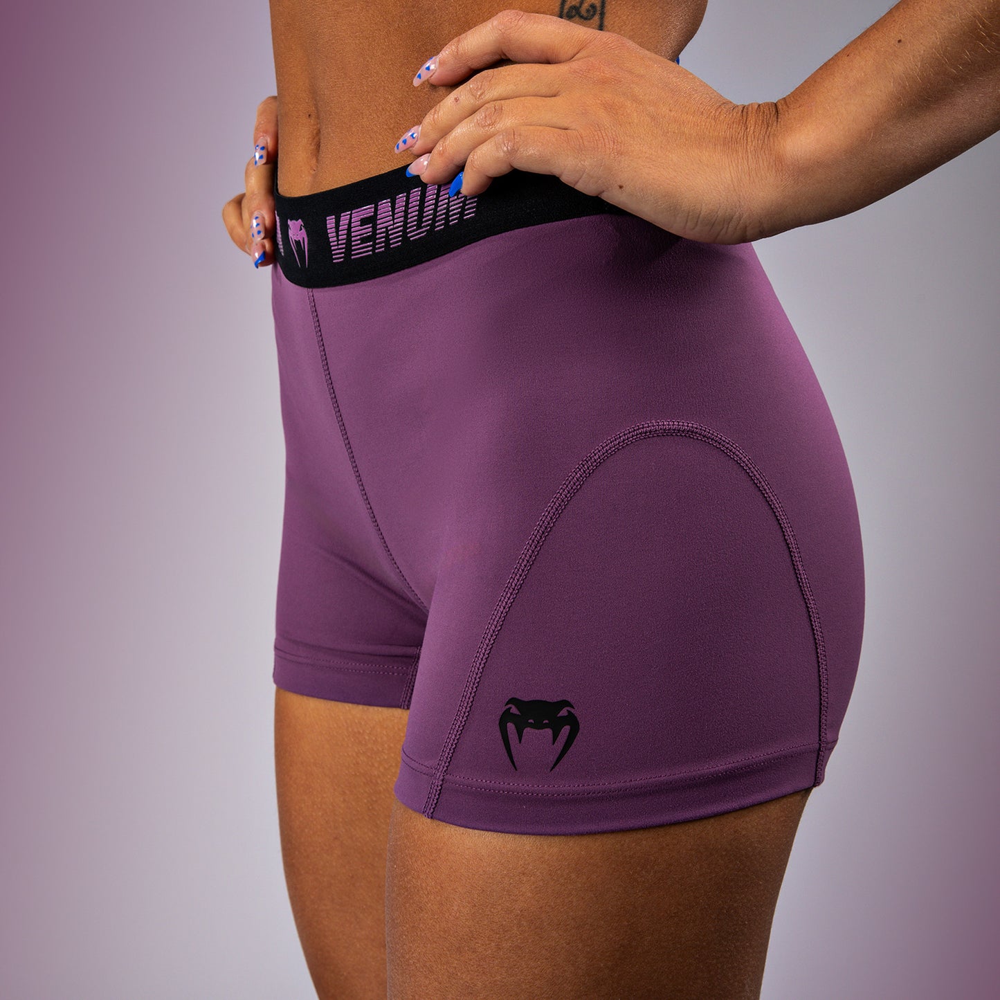 Venum Elevate 女士综合格斗短裤 – 丁香紫色