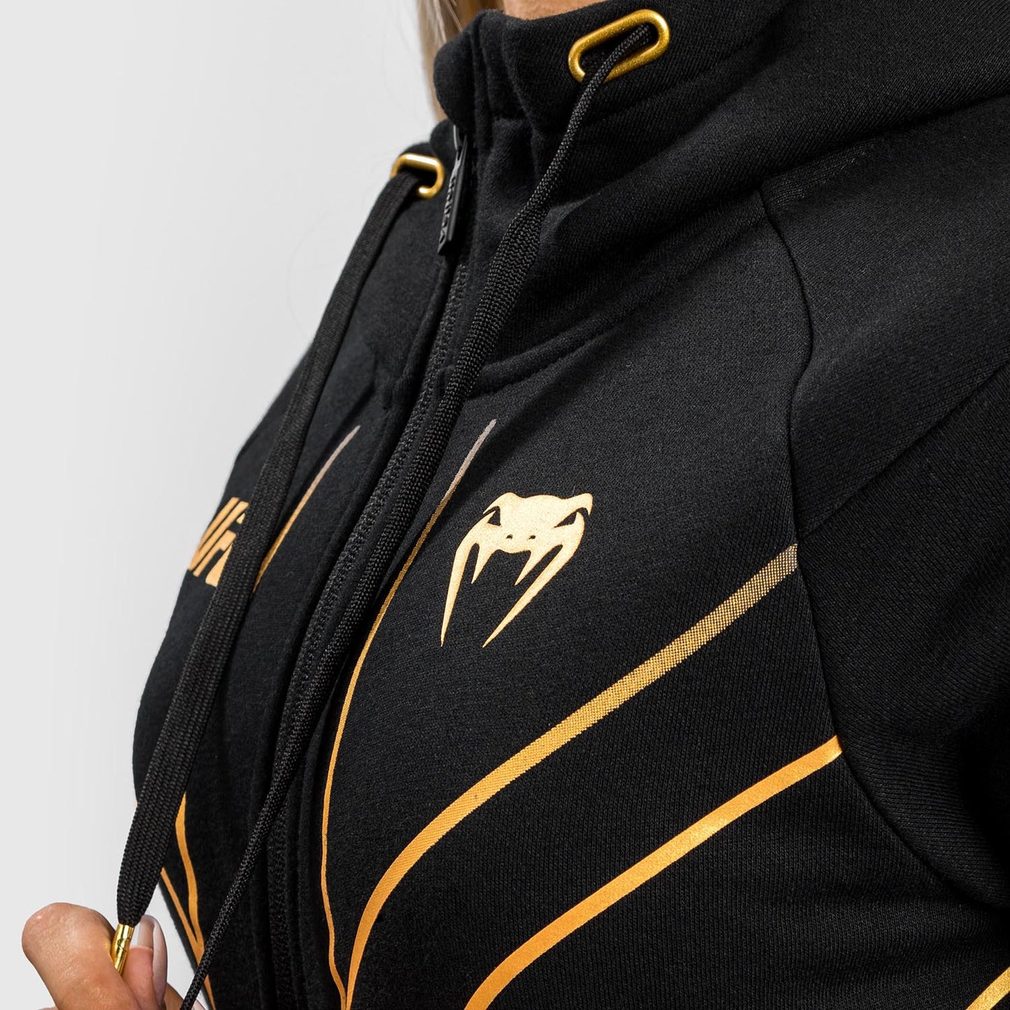 UFC Venum Fight Night 2.0 Replica 女士全拉链连帽衫–冠军款