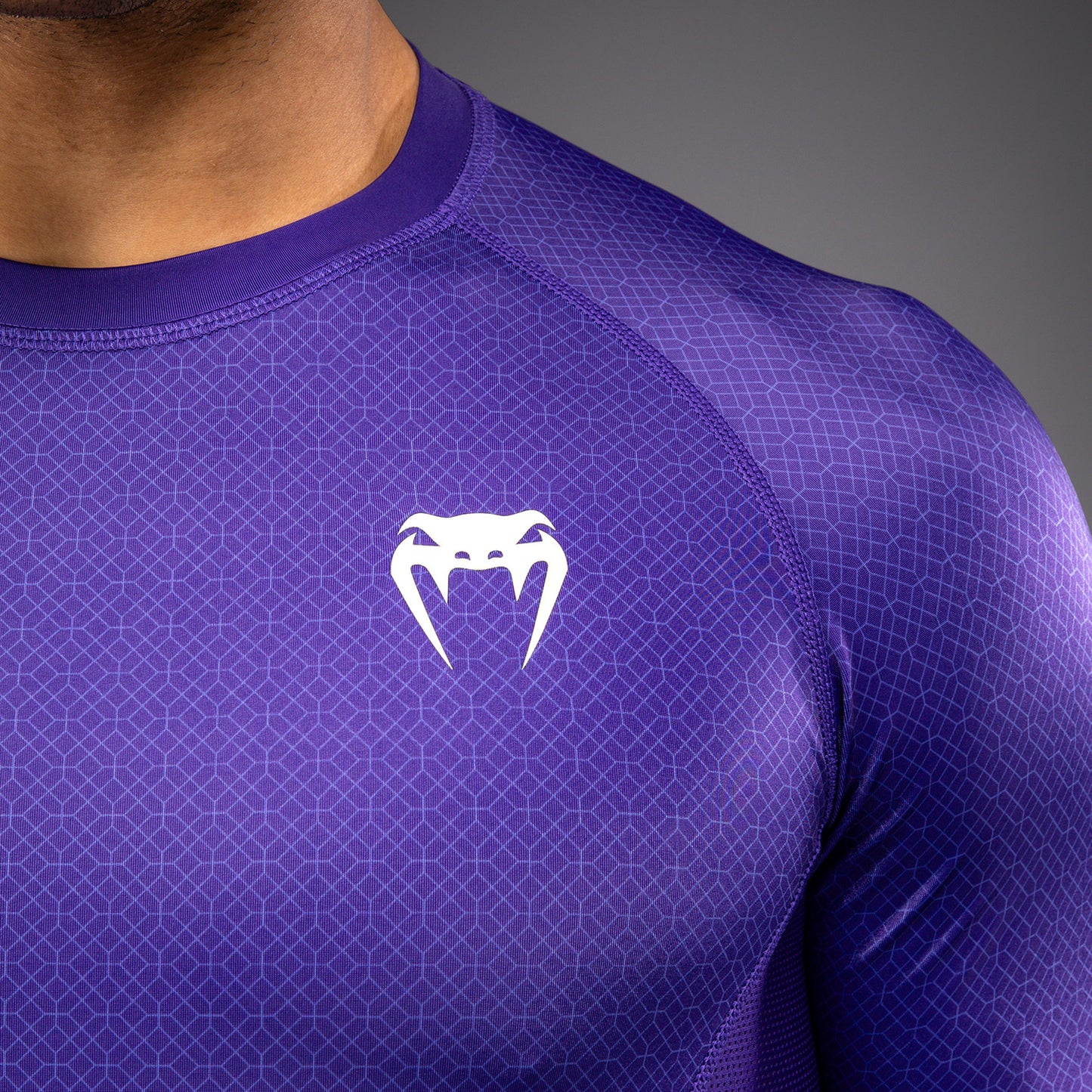 Venum X Roger Gracie Academy 短袖紧身防磨衣 – 紫色